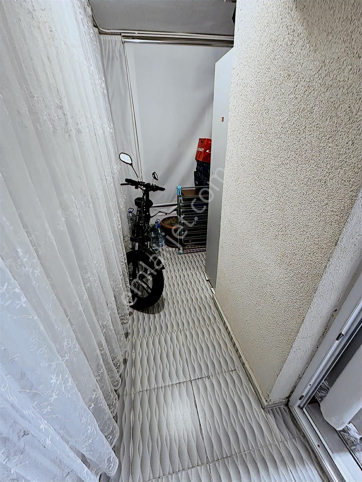 Engin Emlak'tan Okul'lar Yakını Masrafsız Asansör'lü 3+1 Daire - Görsel 28