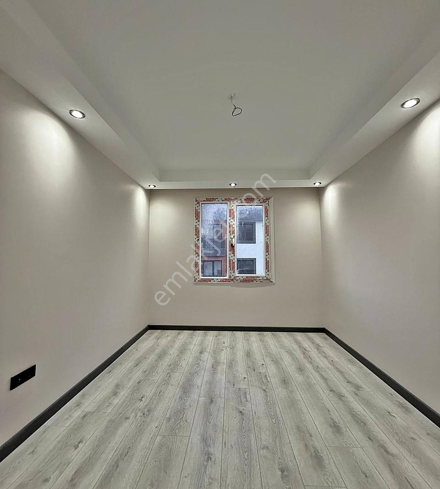 Beylikdüzü Merkezi'nde Butik Site İçi Geniş M2 Arakat 3+1 Daire - Görsel 11