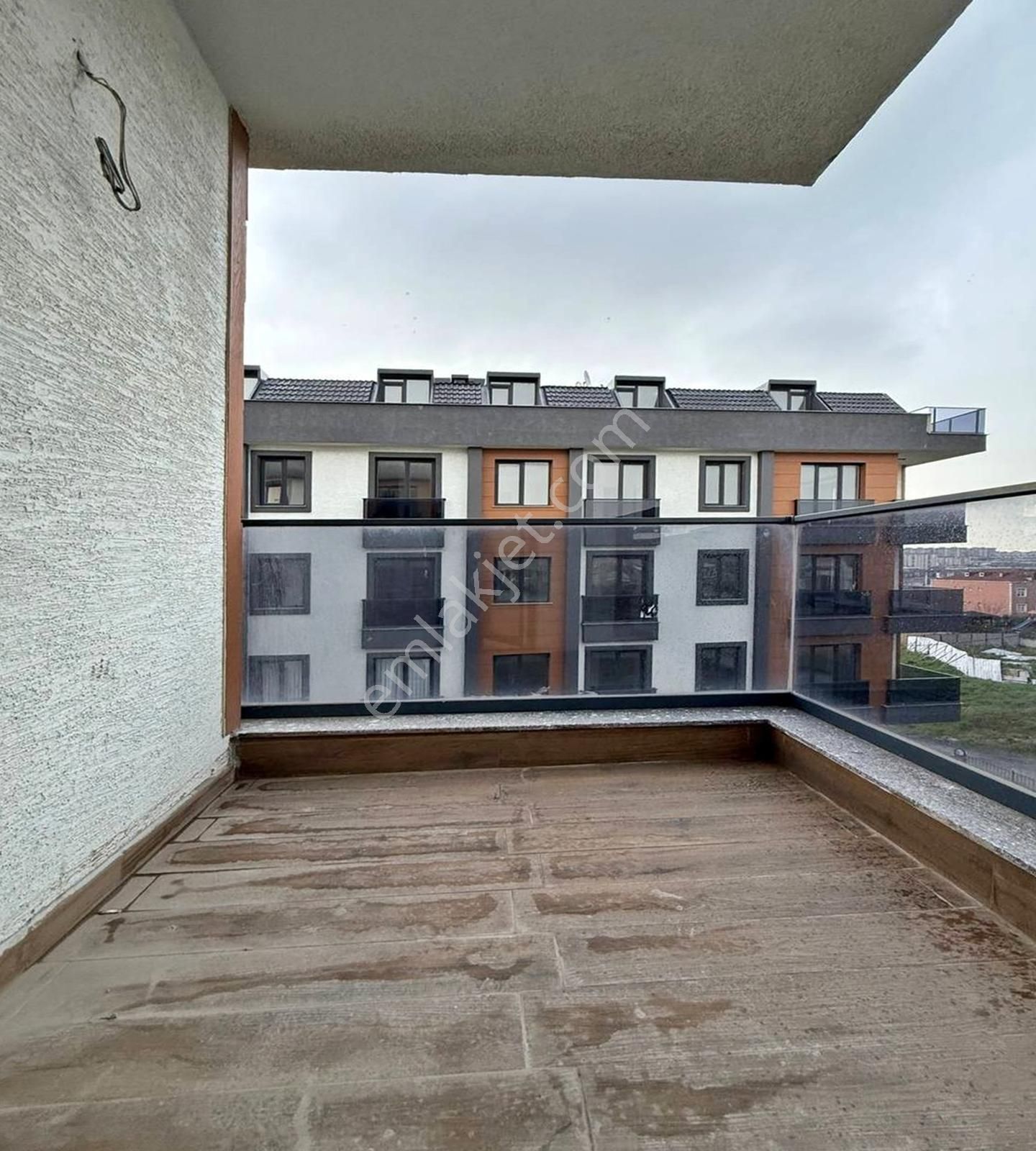 Beylikdüzü Merkezi'nde Butik Site İçi Geniş M2 Arakat 3+1 Daire - Görsel 15