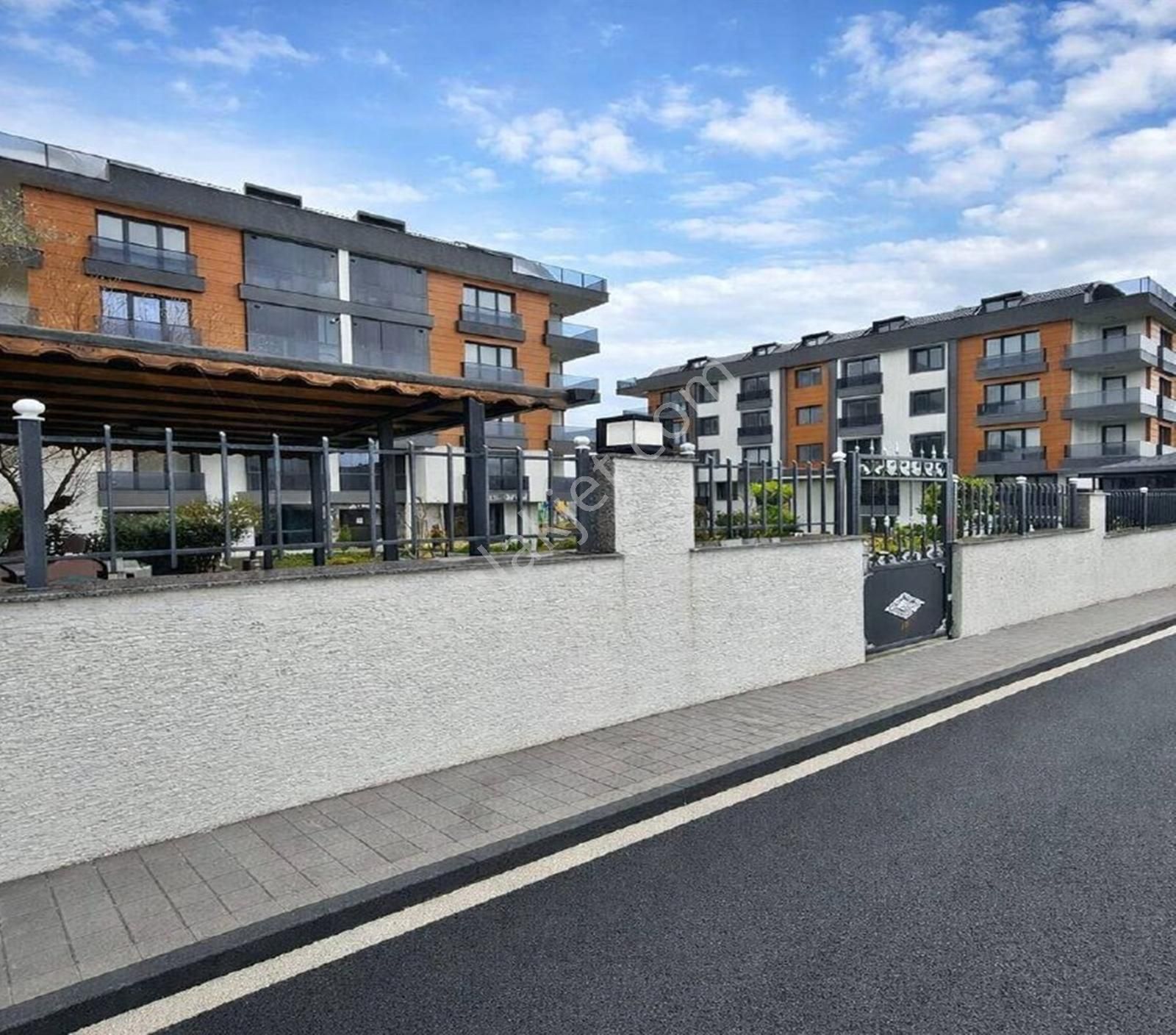 Beylikdüzü Merkezi'nde Butik Site İçi Geniş M2 Arakat 3+1 Daire - Görsel 13