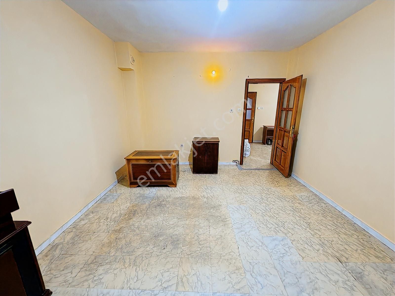 Bezirganbahçe Hastane Arkası 2+1 Kiralık 2.kat 120 M2 Daire - Görsel 2