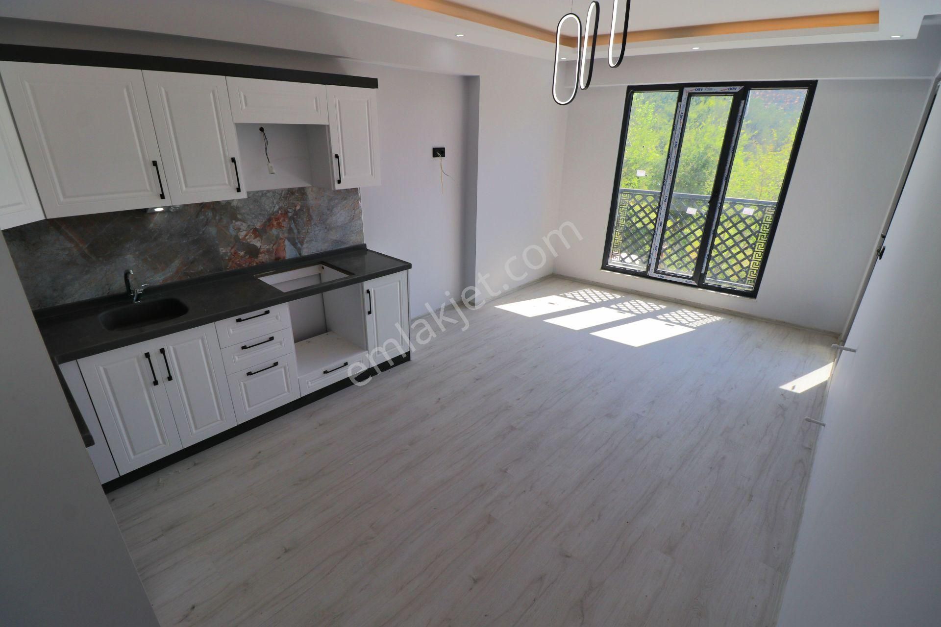 🛑🛑aktif'ten Fırsat Satılık Doğa Manzaralı Ferah Ve Aydınl.ık Geniş 2+1 Daire - Görsel 7