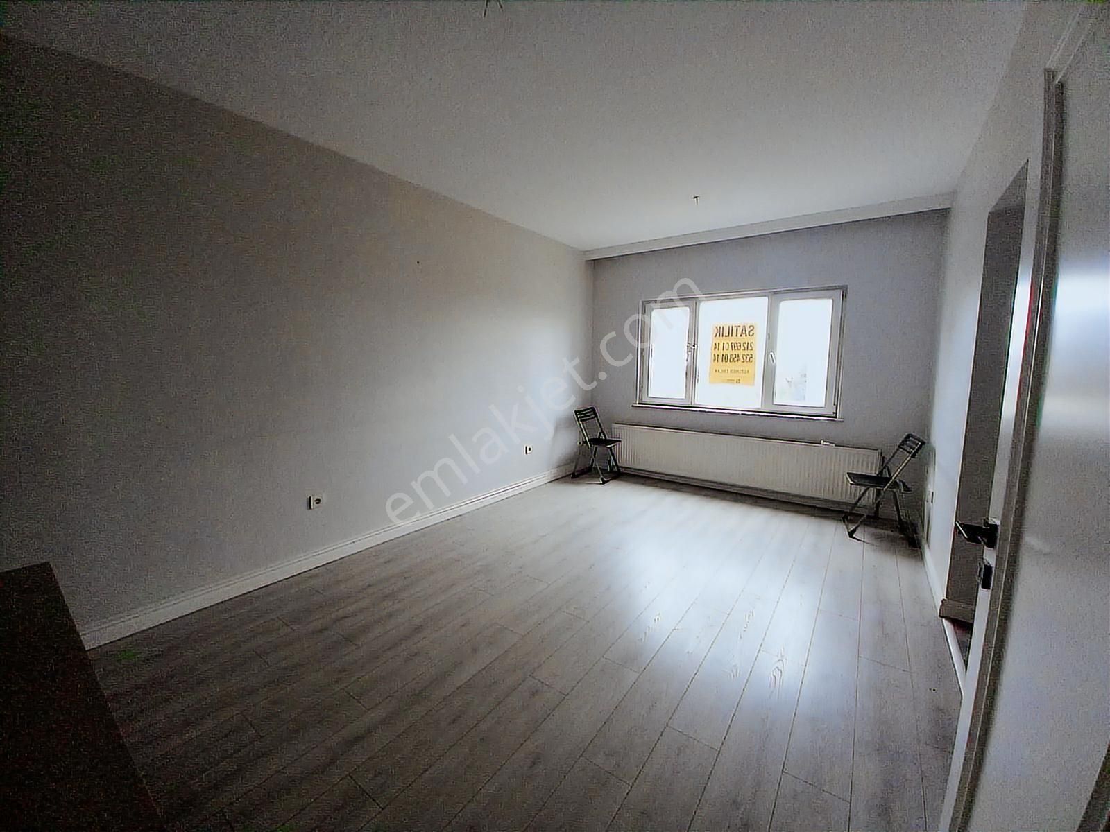 Atakent Halkalı Menekşe 2 De Fulll Tadilatlı 2+1 Satılıkdaire - Görsel 5