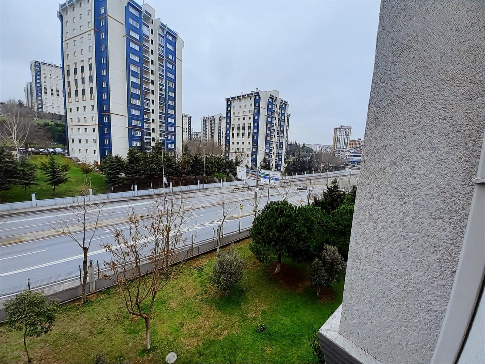 Atakent Halkalı Menekşe 2 De Fulll Tadilatlı 2+1 Satılıkdaire - Görsel 20