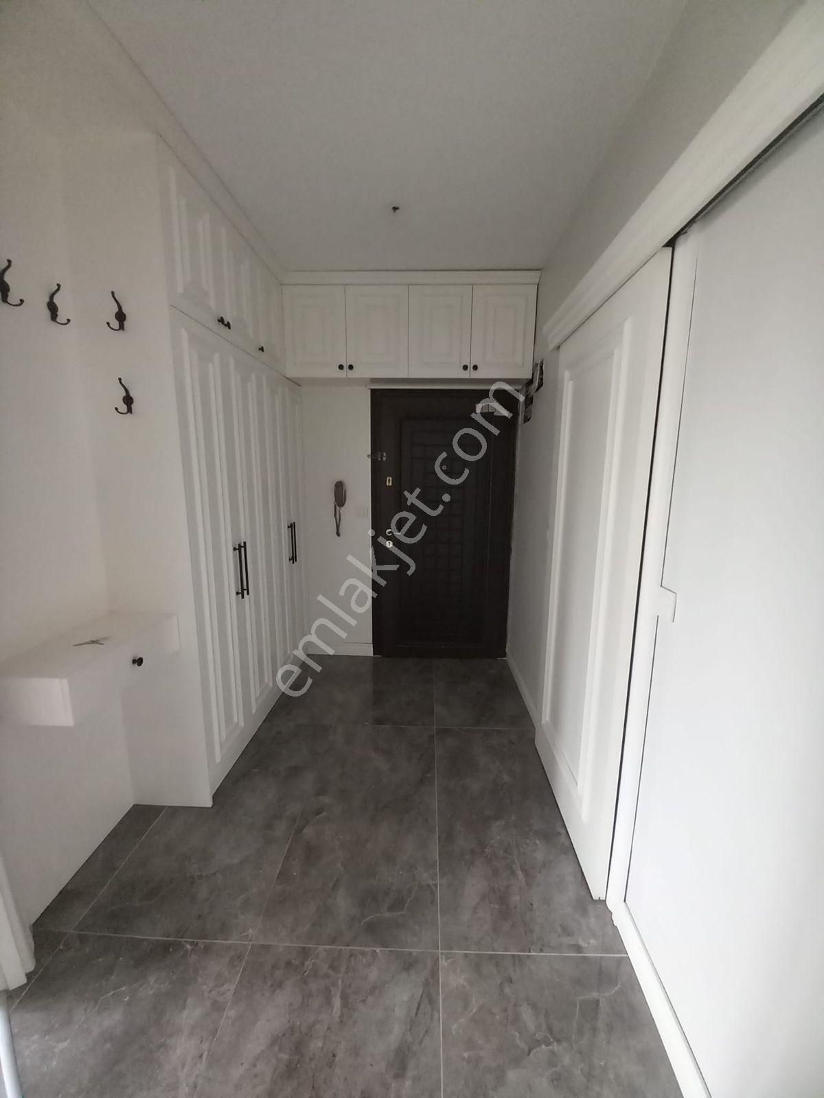 Atakent Halkalı Menekşe 2 De Fulll Tadilatlı 2+1 Satılıkdaire - Görsel 11