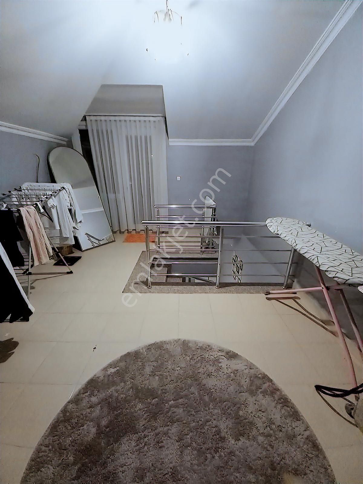 Beylikdüzü Ugur Konaklarında Satılık 3+1 Dubleks - Görsel 11