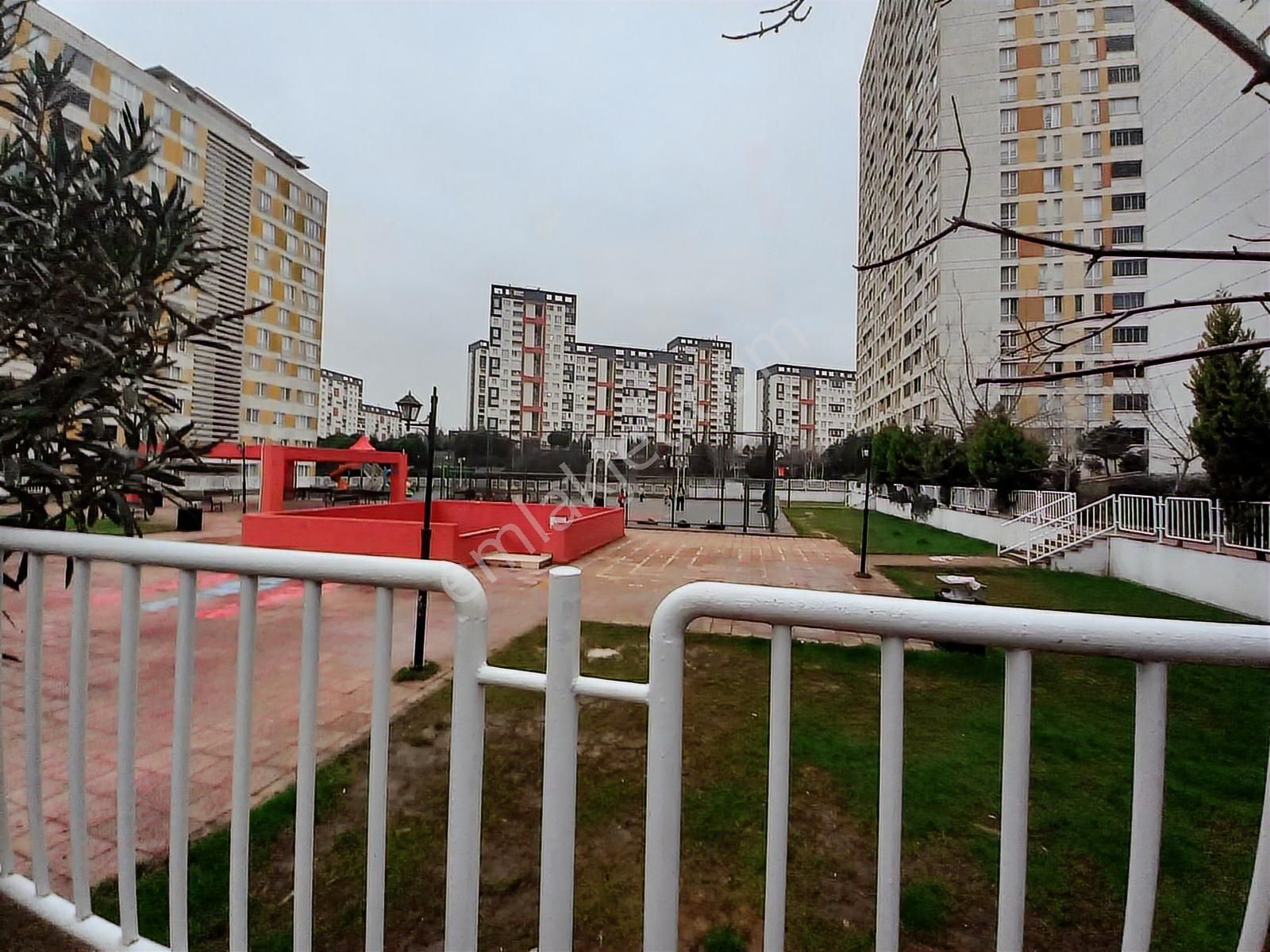 Kayaşehir 17. Bölgede Kiralık 3+1 Daire - Görsel 35