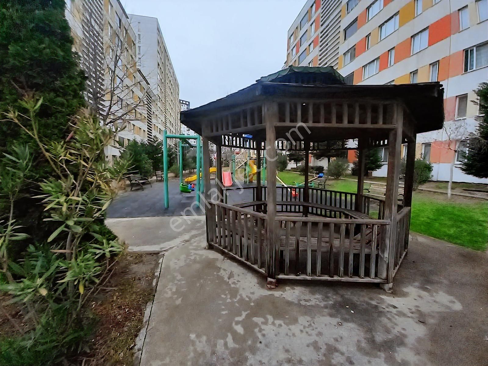 Kayaşehir 17. Bölgede Kiralık 3+1 Daire - Görsel 10