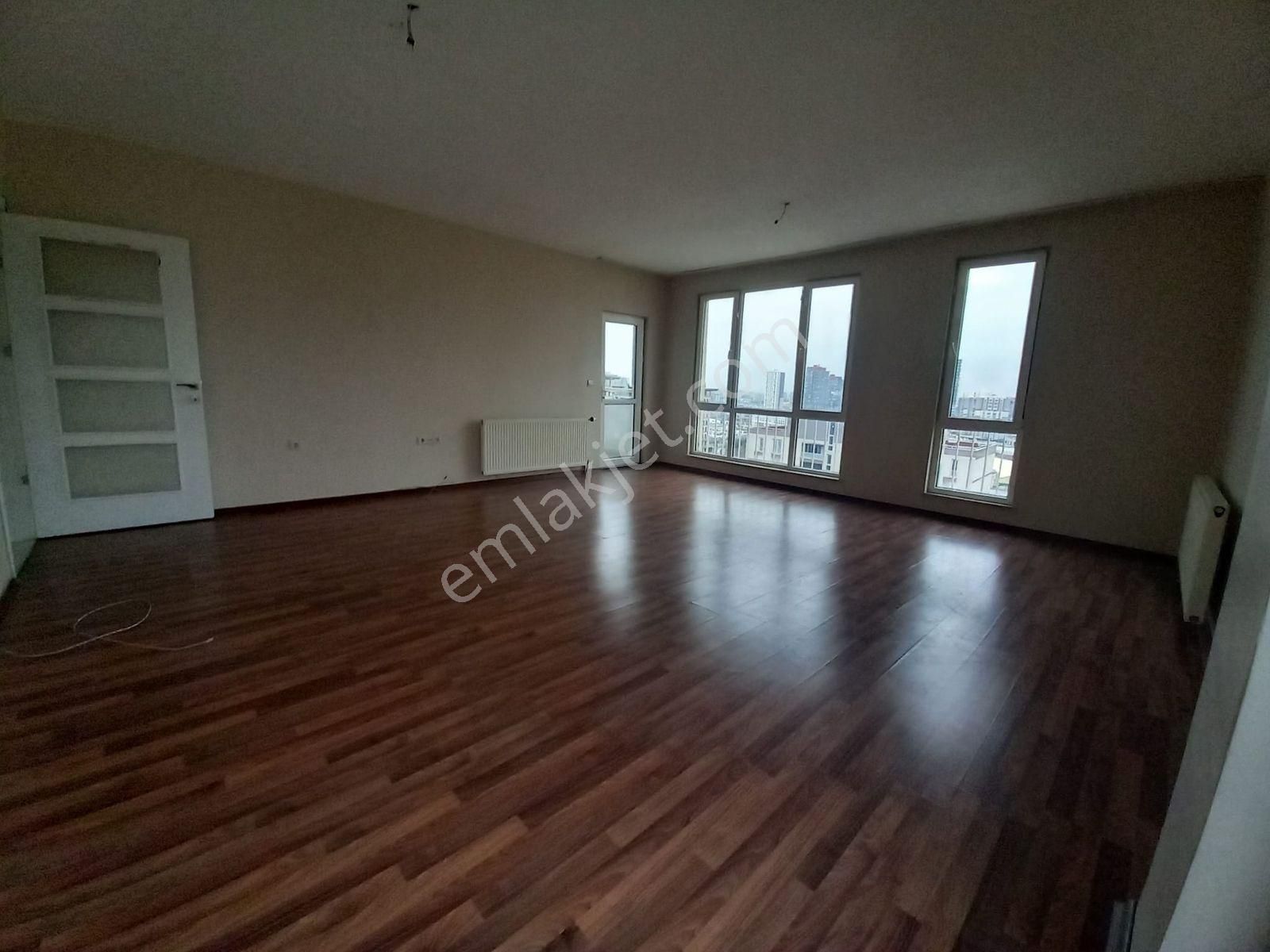 Kayaşehir 17. Bölgede Kiralık 3+1 Daire - Görsel 7