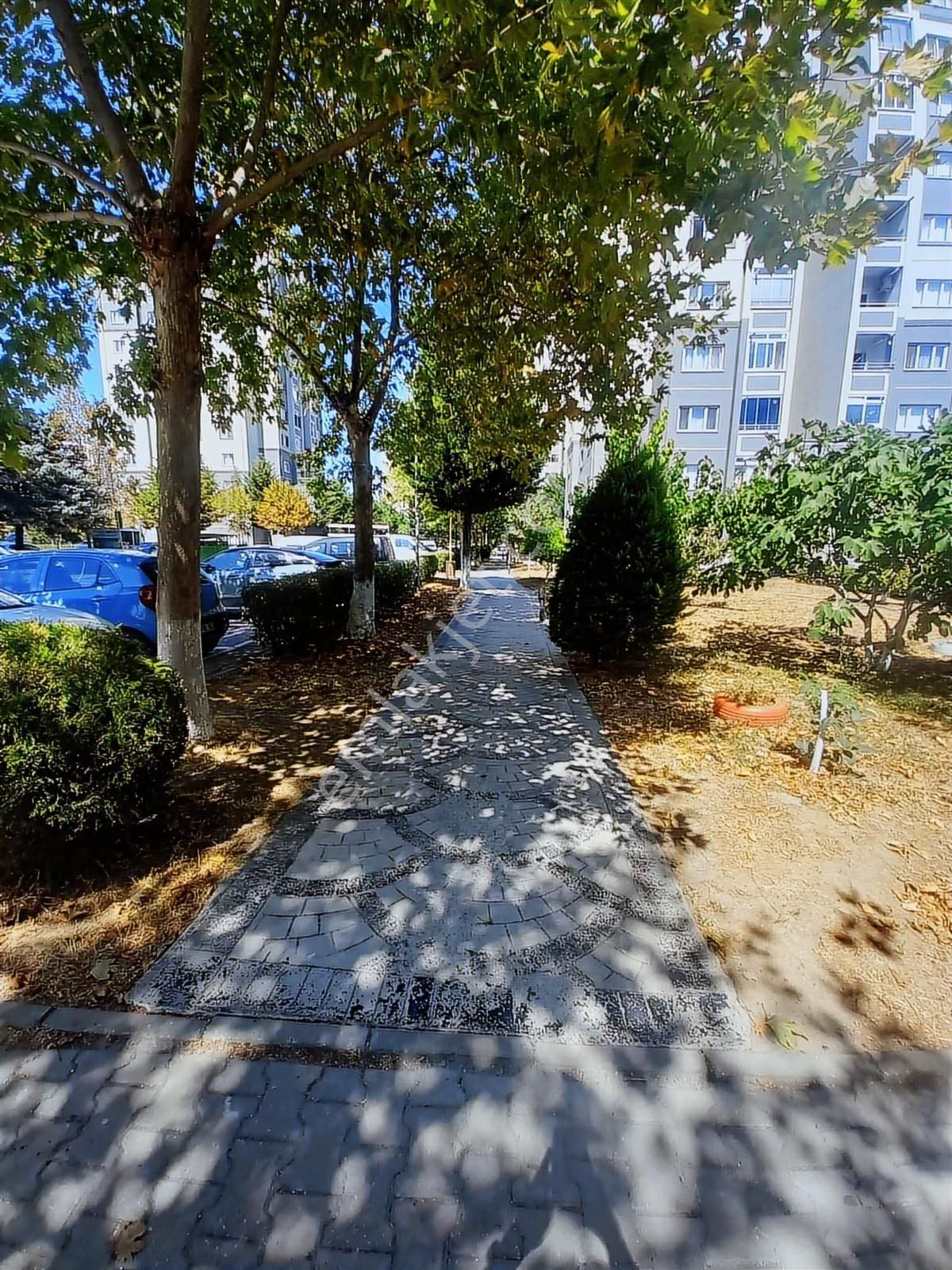 Menekşe 2 De Balkonlu Acill Fulll Tadilatlı Acill Satılık Daire - Görsel 24