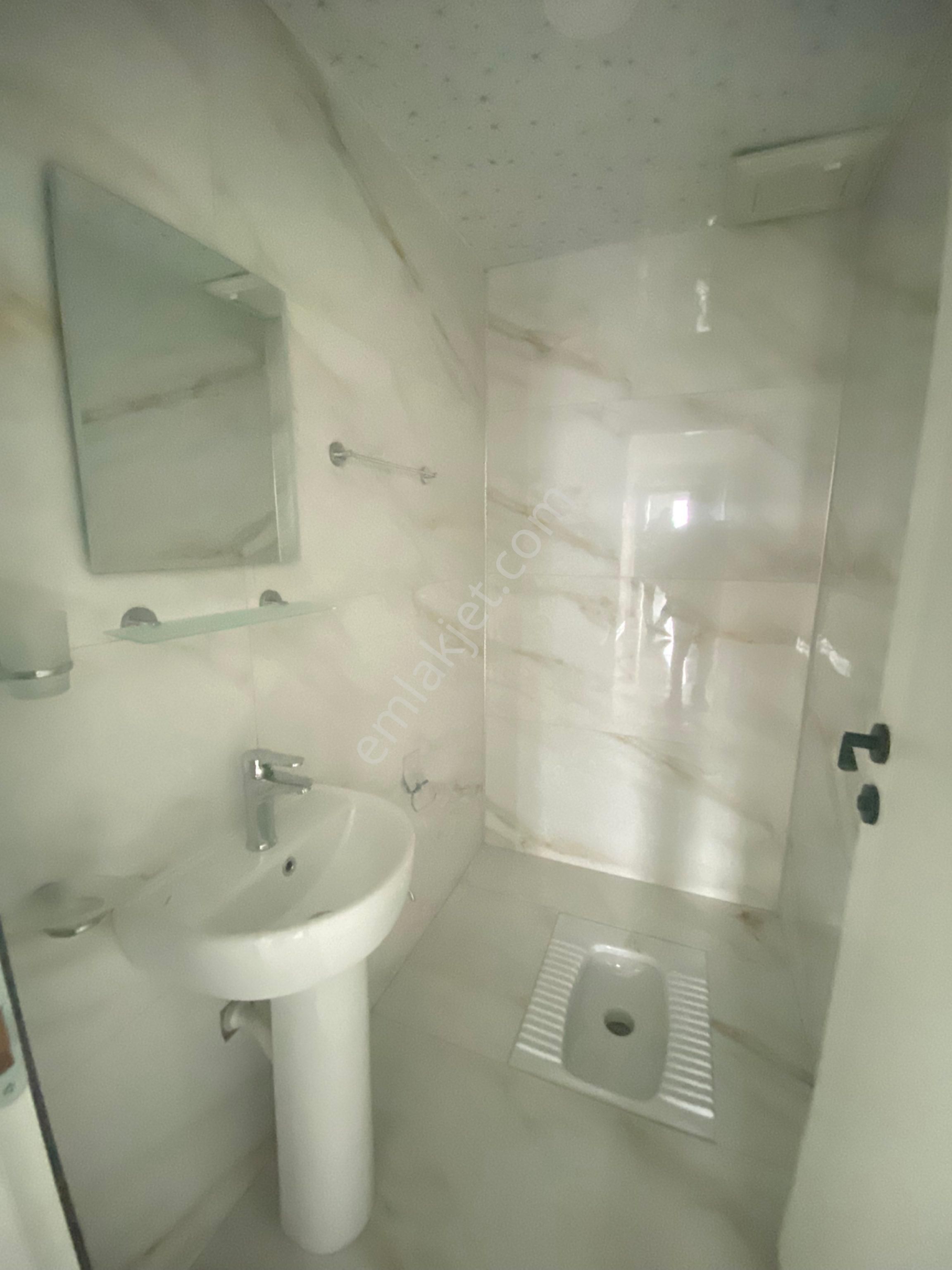 Sarılar Mahallesi’nde 2 + 1 Garaj Üstü Dairemiz Havuzlu Site İçerisinde Satılıktır - Görsel 26