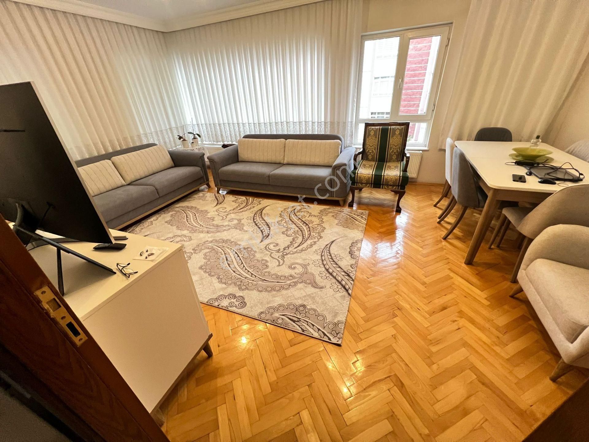 Atanora Vadi'den Trt Panora Yakını Ara Kat 3 Cephe Kök Tapulu Kombili Ön 3+1