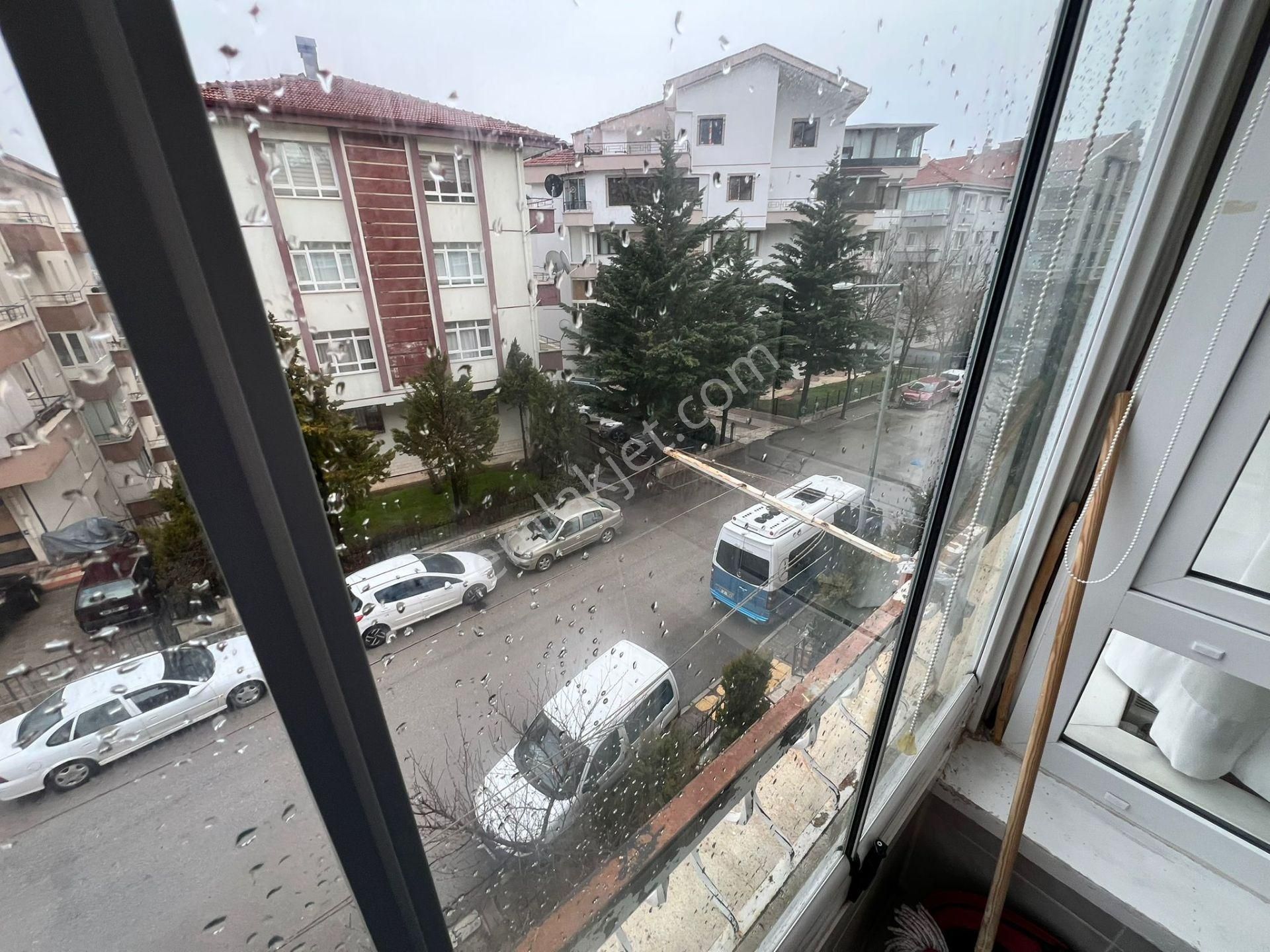 Atanora Vadi'den Trt Panora Yakını Ara Kat 3 Cephe Kök Tapulu Kombili Ön 3+1 - Görsel 17