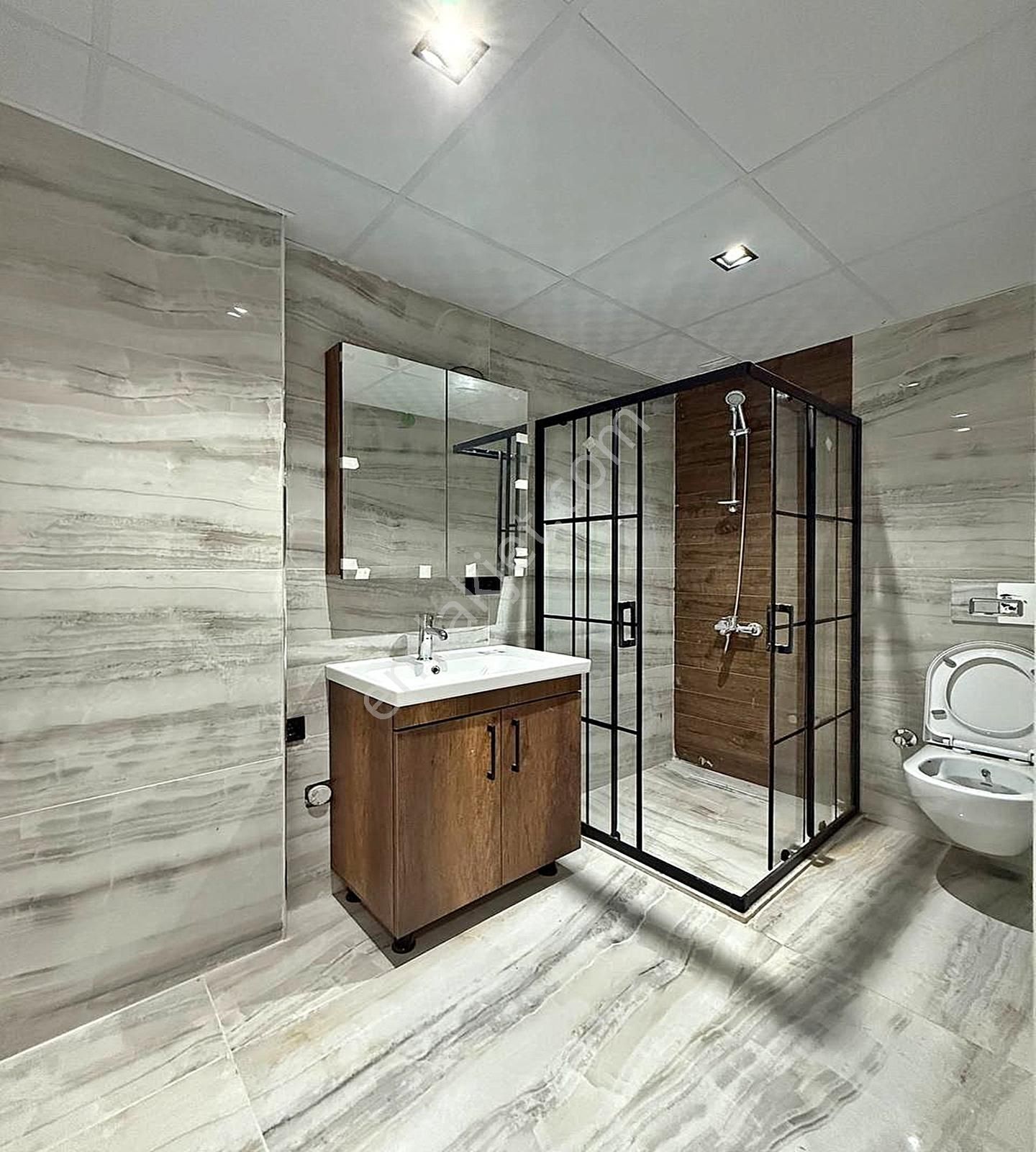 Beylikdüzü Kısa Katlı Butik Site'de Eminevim Fuzulev'e Uygun 2+1 - Görsel 26