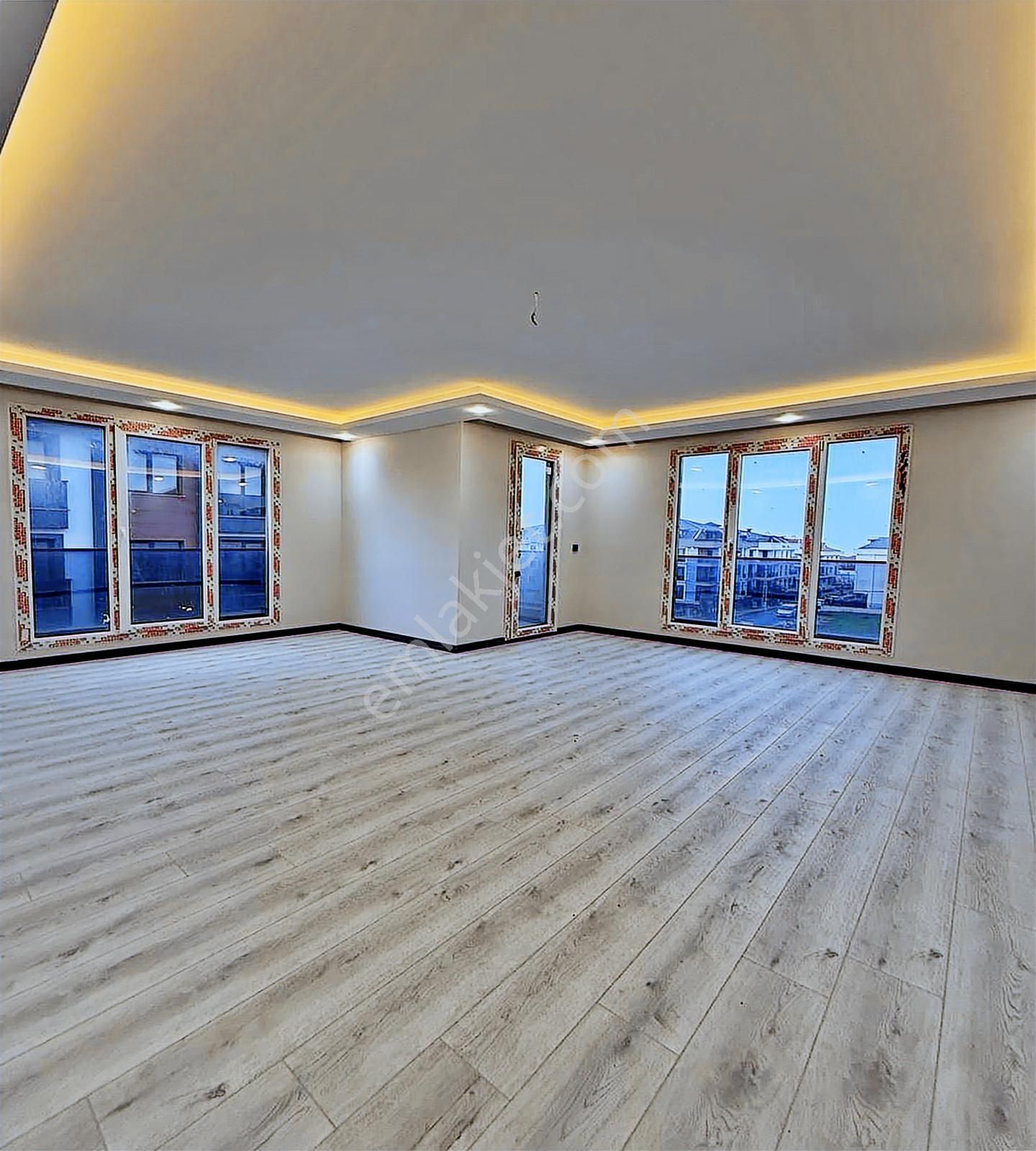 Beylikdüzü Kısa Katlı Butik Site'de Eminevim Fuzulev'e Uygun 2+1 - Görsel 15