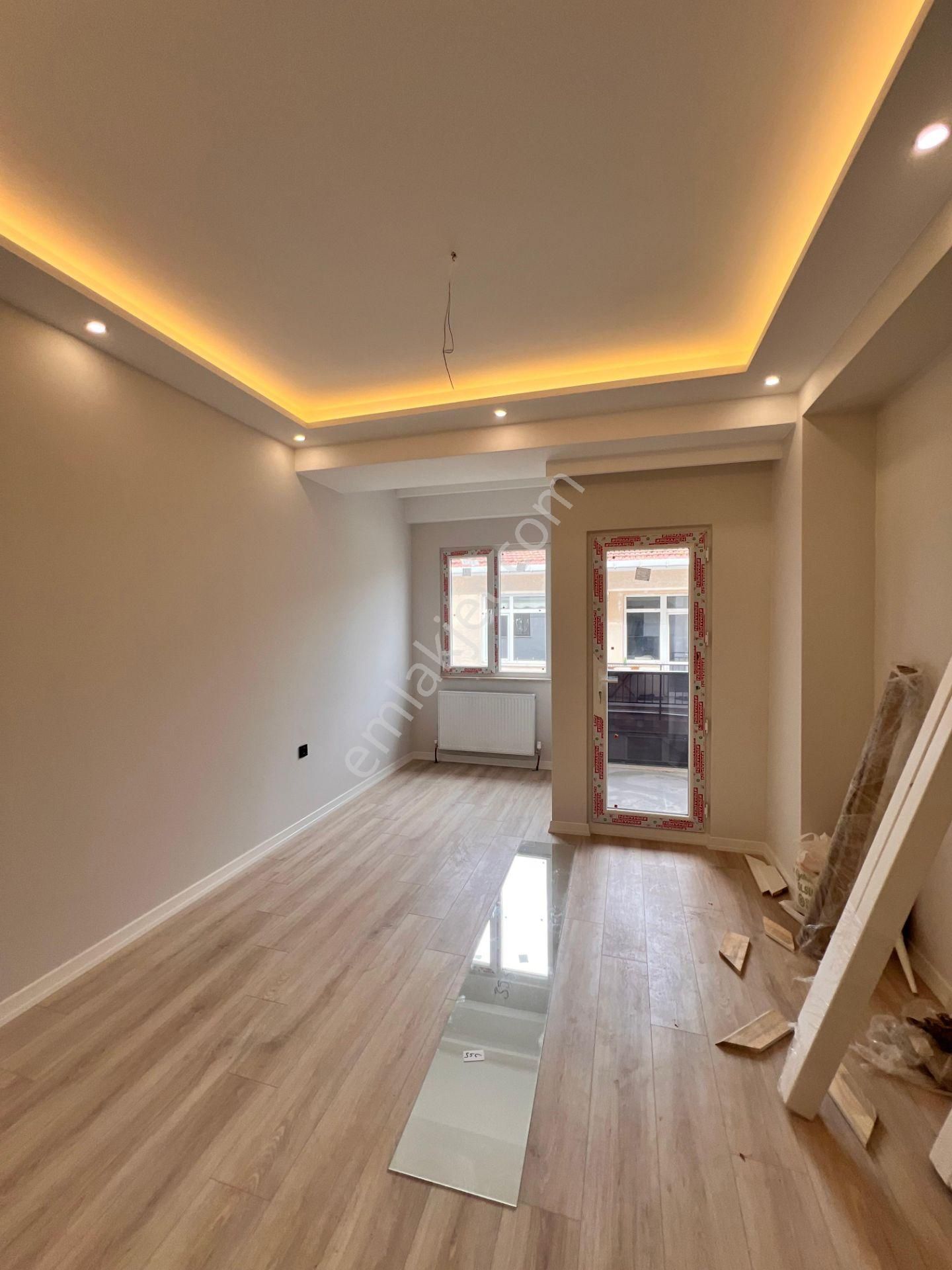 Kaçmaz'dan Altıntepe'de Cadde Üzeri Prestijli Yapı'da Geniş Teraslı 3 +1 Dubleks Daire - Görsel 19