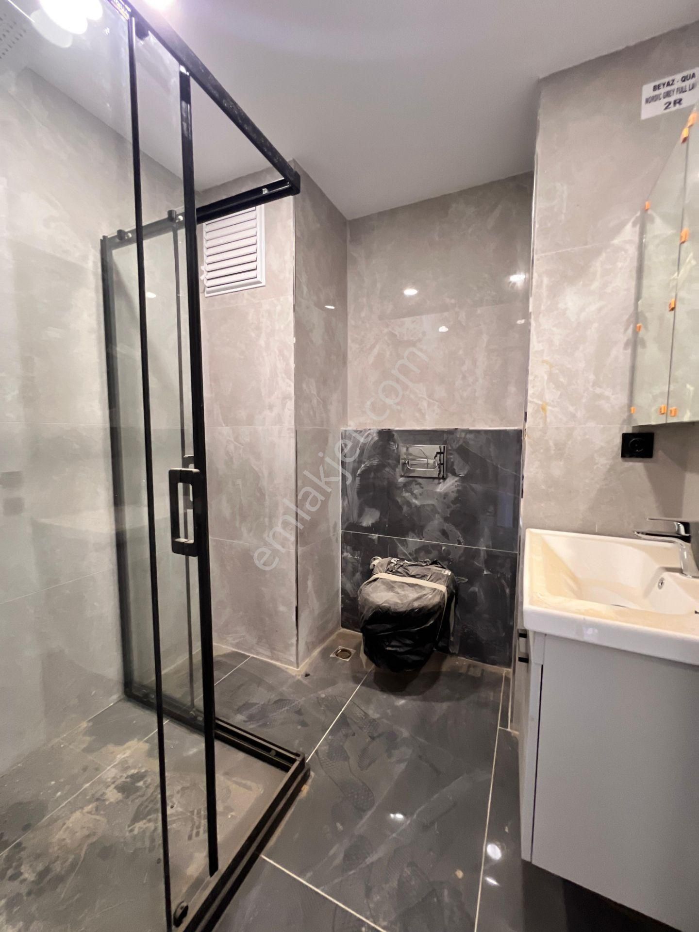 Kaçmaz'dan Altıntepe'de Cadde Üzeri Prestijli Yapı'da Geniş Teraslı 3 +1 Dubleks Daire - Görsel 24