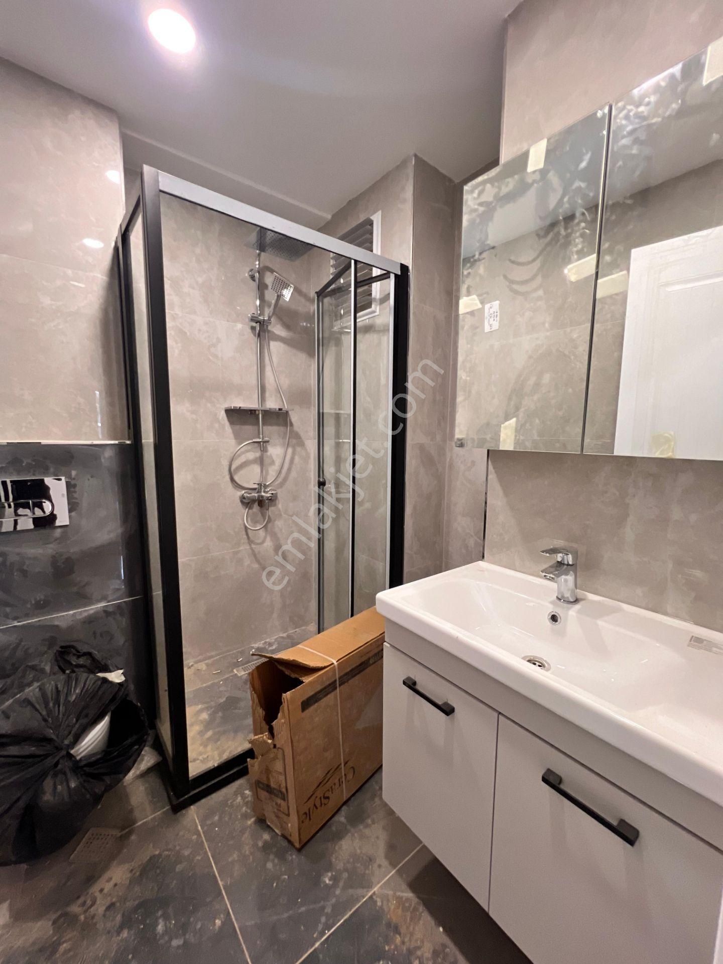 Kaçmaz'dan Altıntepe'de Cadde Üzeri Prestijli Yapı'da Geniş Teraslı 3 +1 Dubleks Daire - Görsel 22