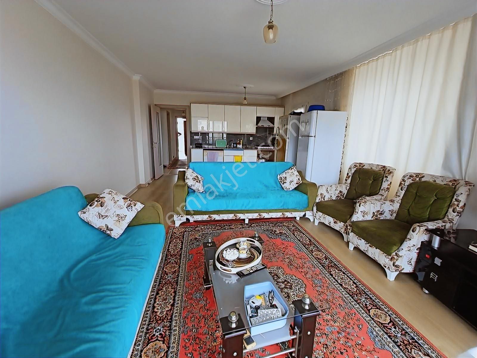 Kuşadası Ege Mahallesi Havuzlu Sitede Manzaralı Dubleks Daire - Görsel 12