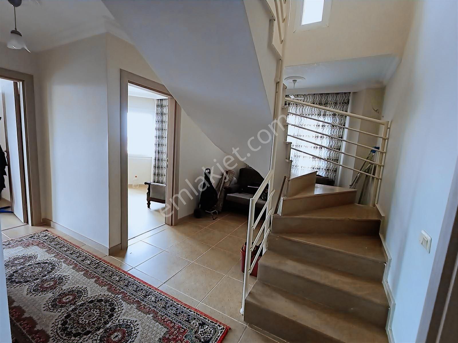 Kuşadası Ege Mahallesi Havuzlu Sitede Manzaralı Dubleks Daire - Görsel 17