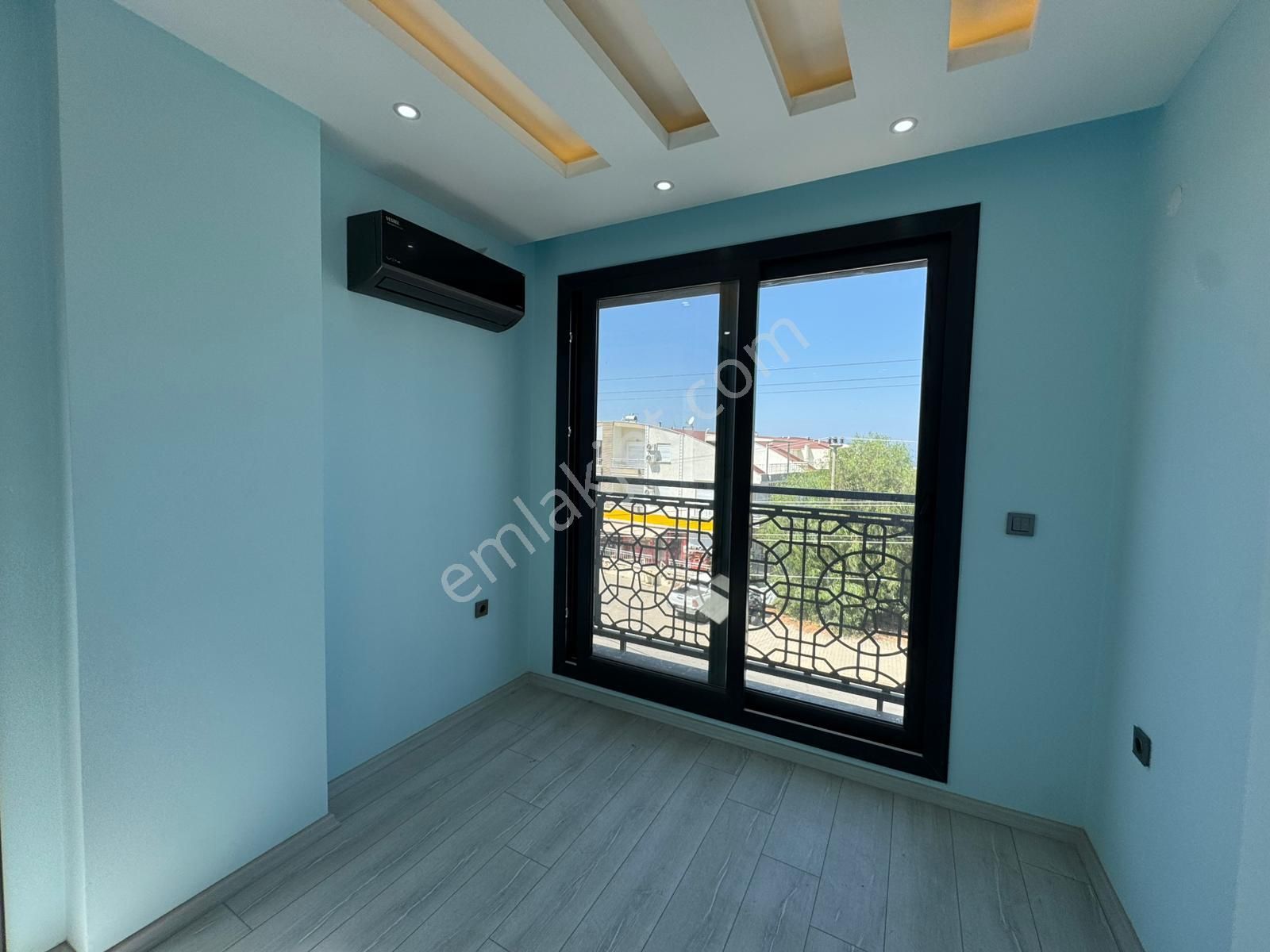 Aydın Didim Efeler Mah. Orta Kat Eşyasız Her Odadan Deniz Manzaralı Asansörlü 1+1 Daire - Görsel 10