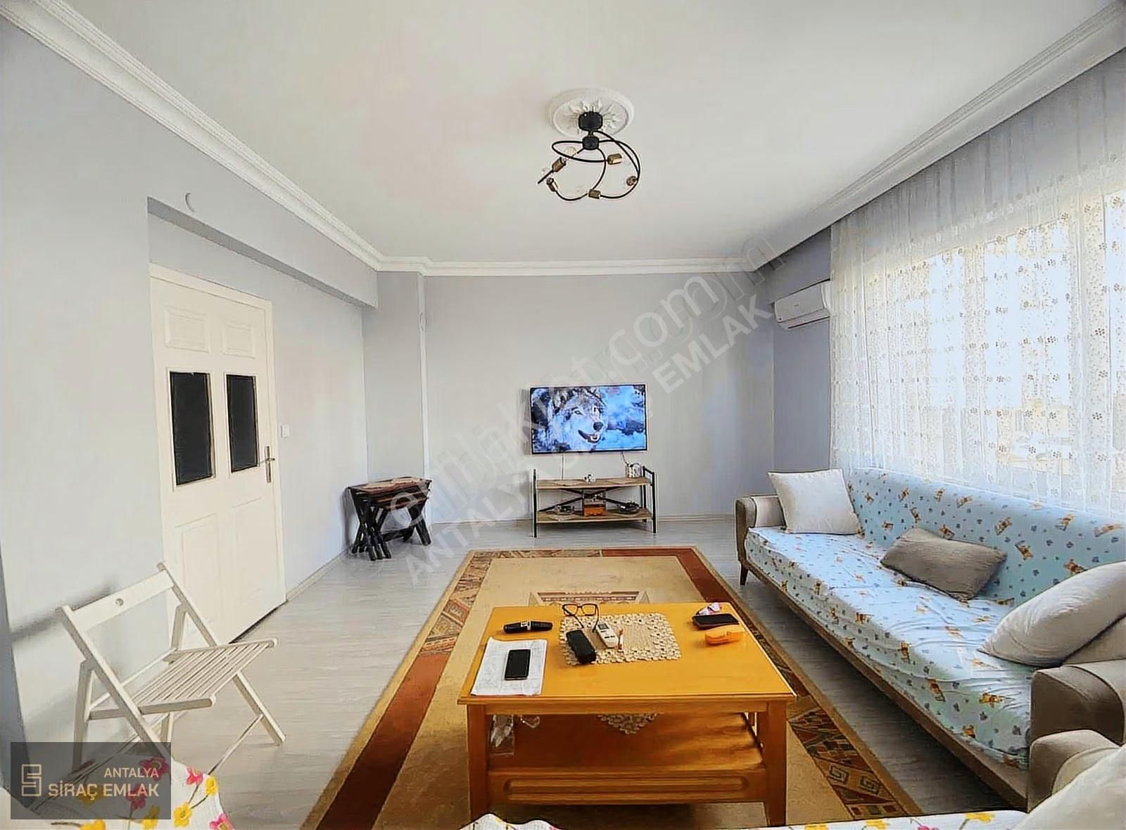 Muratpaşa Yenigün'de Asansörlü, Ayrı Mutfaklı 2+1 Satılık Daire