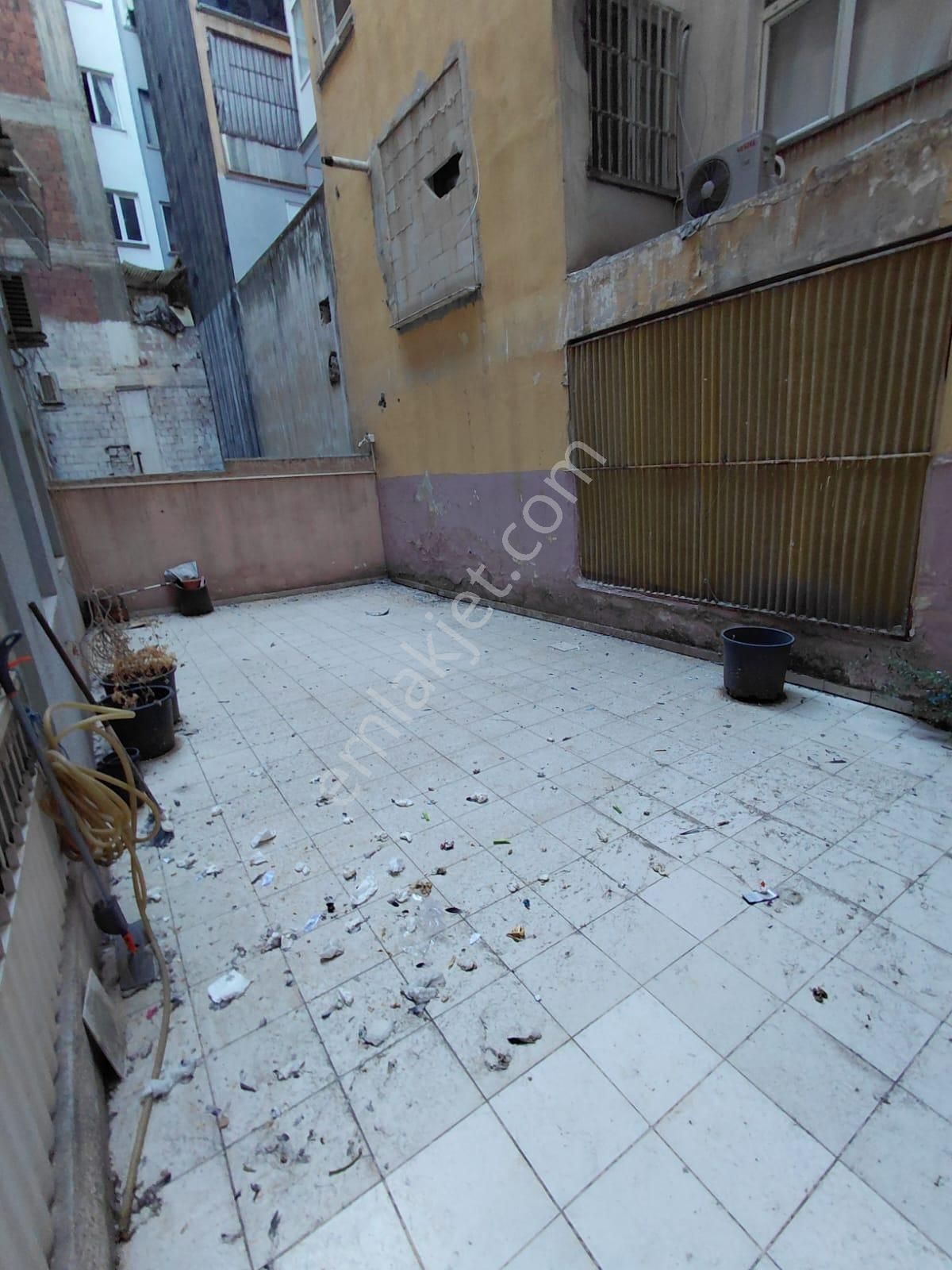 Uluönder Caddesi Yakını 3+1 Doğalgazlı 175 M2 Arakat - Görsel 6