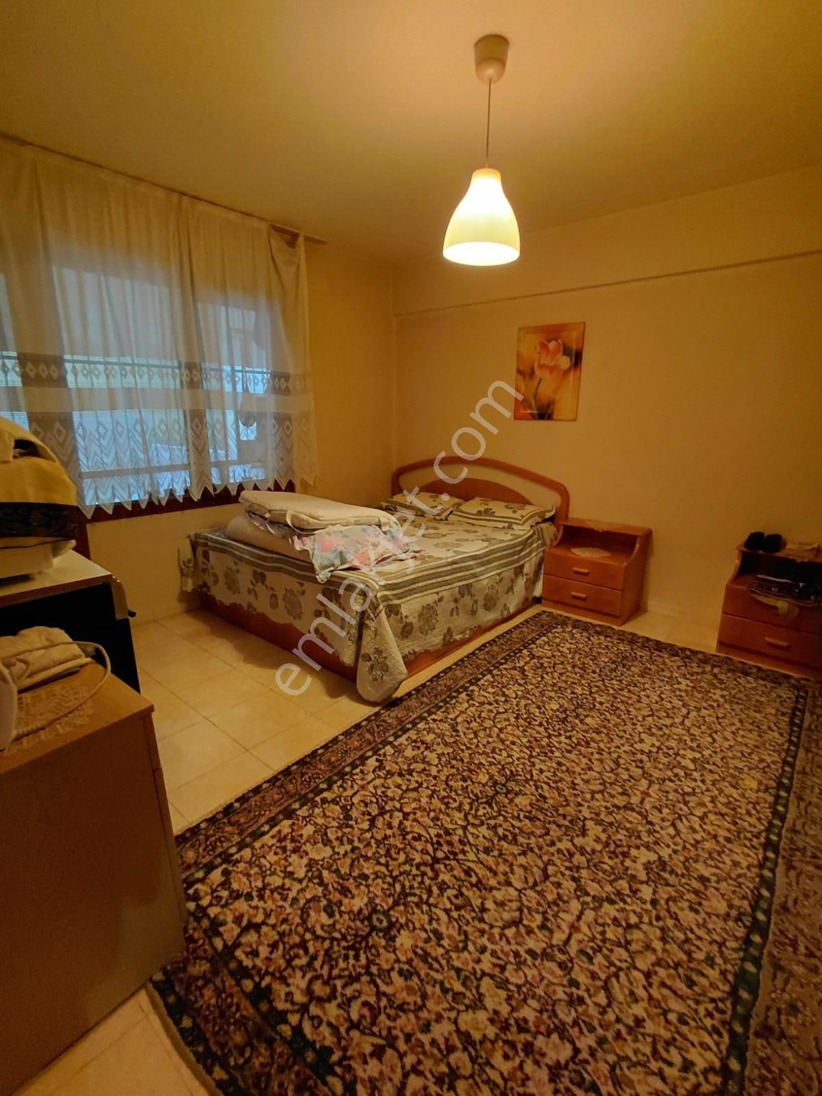 Uluönder Caddesi Yakını 3+1 Doğalgazlı 175 M2 Arakat - Görsel 13