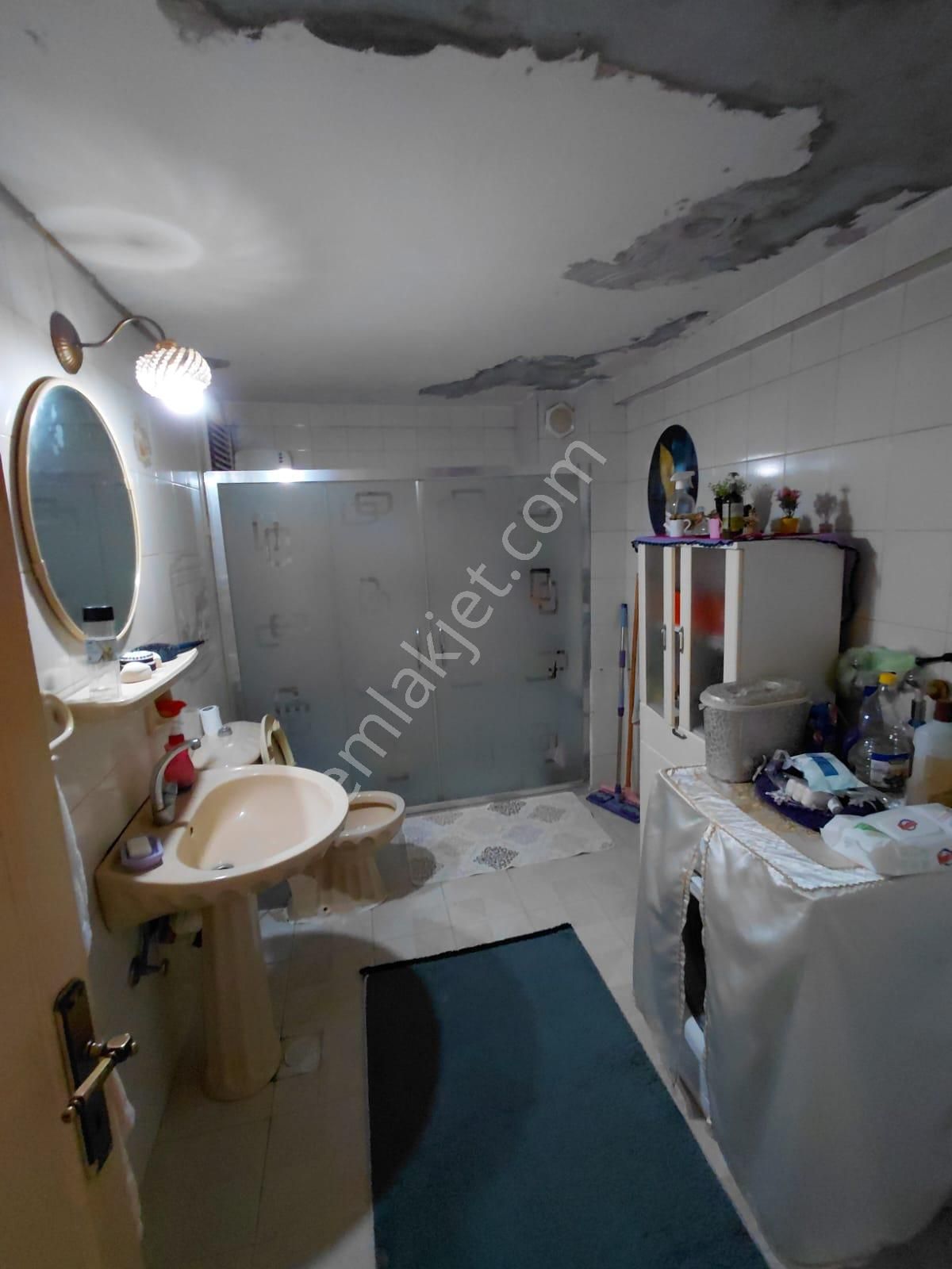 Uluönder Caddesi Yakını 3+1 Doğalgazlı 175 M2 Arakat - Görsel 15