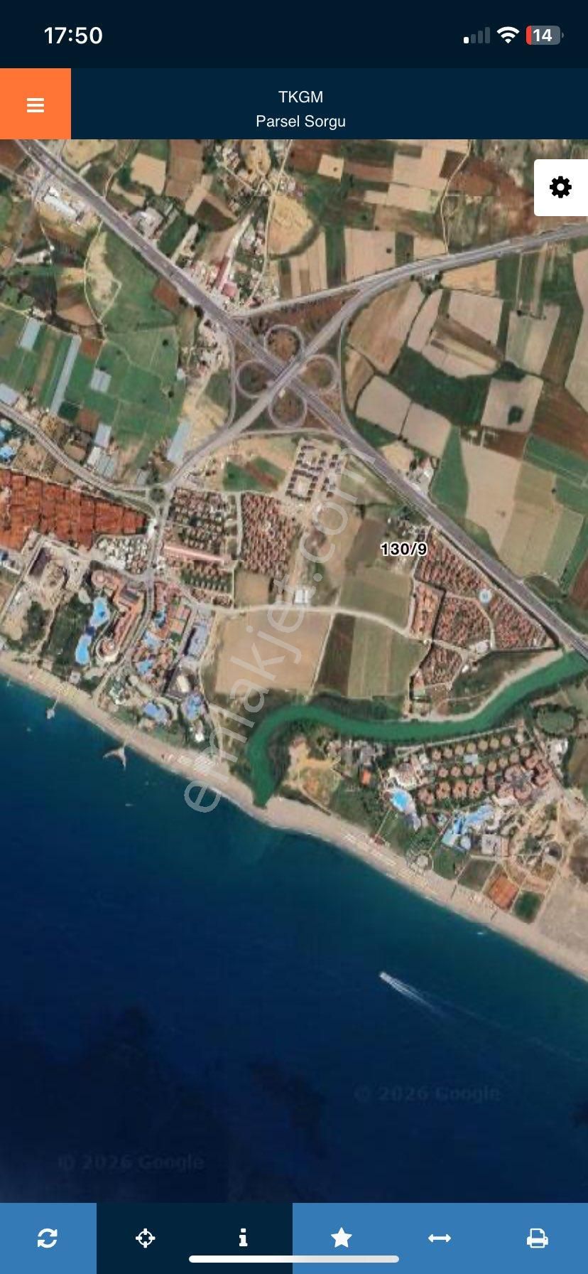 Kızılağaç Mahallesi’nde 350 Metrekare Villa Arsamız Denize 300 Metre Mesafede Satılıktır