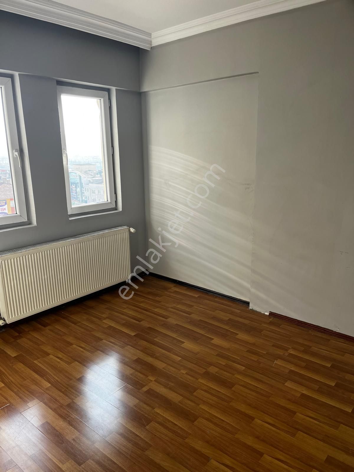 Sahibinden Çarşı İçi 3+1 Kiralık Daire - Görsel 3