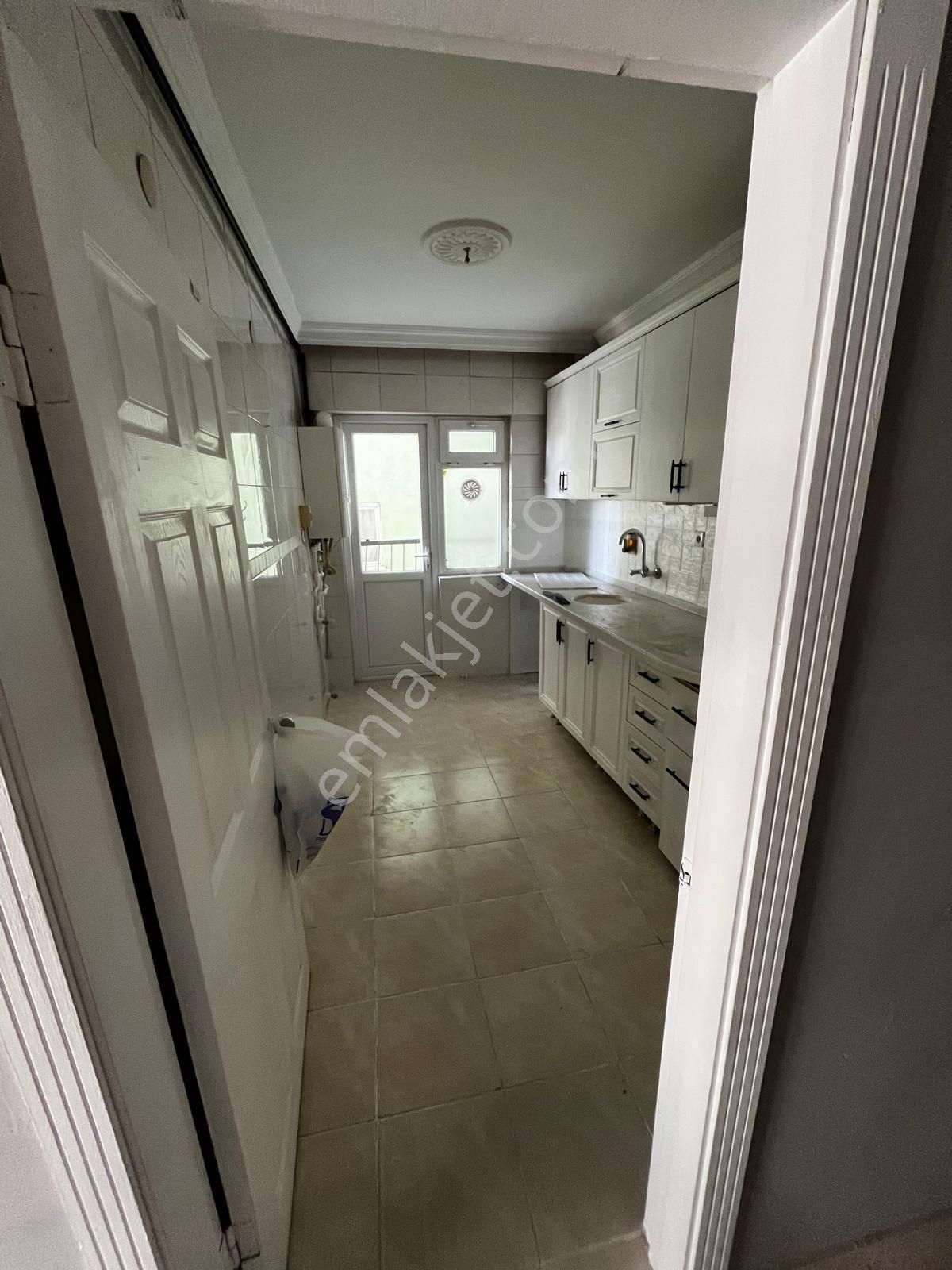 Sahibinden Çarşı İçi 3+1 Kiralık Daire - Görsel 11