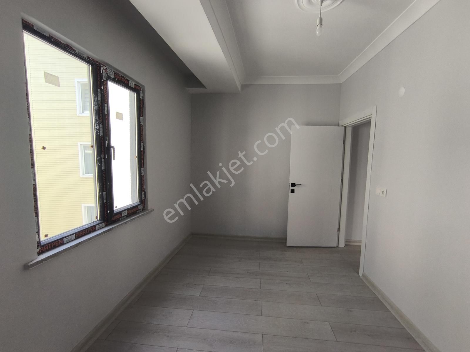 Fa Özbir'den Merkezi Konumda Kapalı Otoparklı 1+1 Lüx Daire - Görsel 20