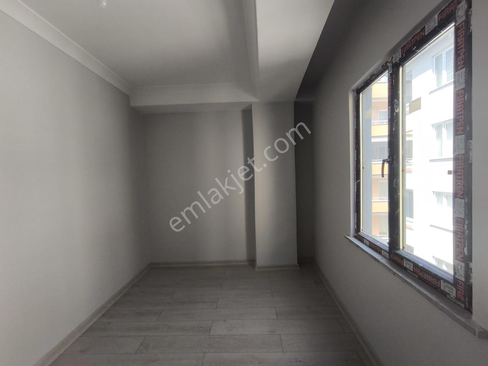 Fa Özbir'den Merkezi Konumda Kapalı Otoparklı 1+1 Lüx Daire - Görsel 4