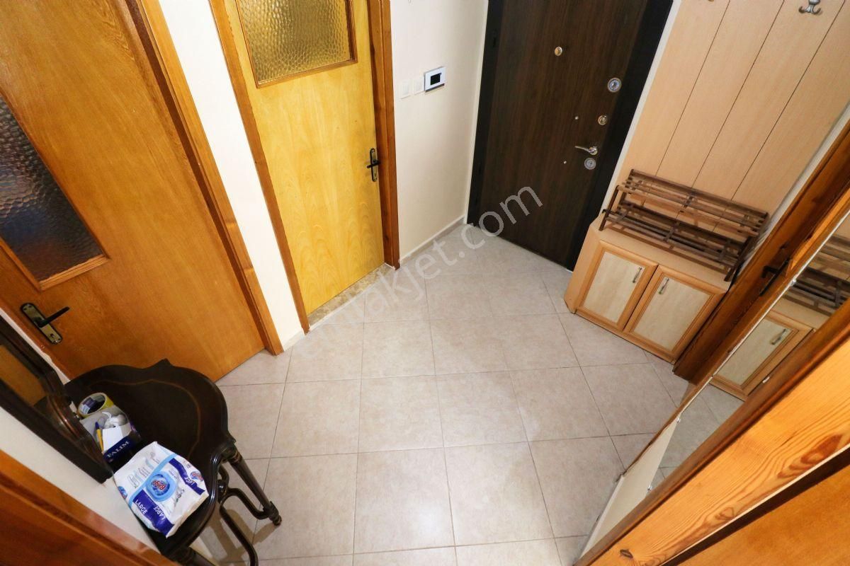 🛑🛑aktiften Akçay Merkez'de Satılık Mükemmel Konumlu Full Eşyalı Arakat Ebeveyn Banyolu 2+1 Daire - Görsel 8