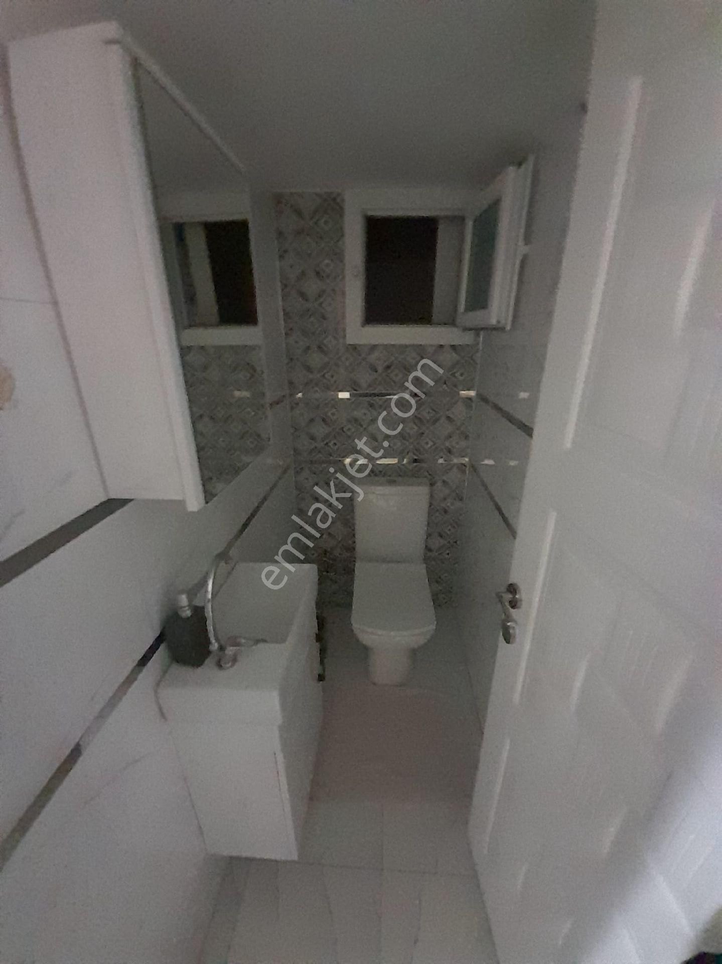 Yeşilyurt Reis Mahallesi'nde 3+1 150 M2 Doğalgazlı Asansörlü - Görsel 5
