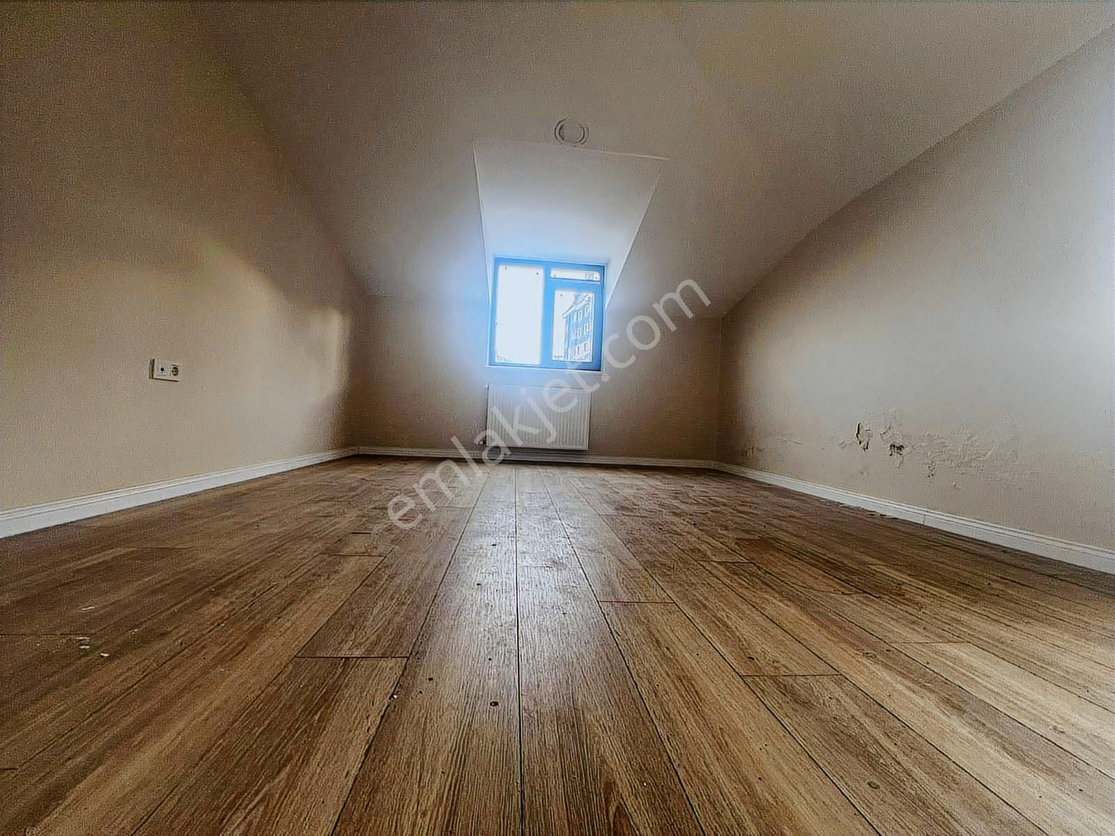 Sancaktepe Mevlana Mahallesi'nde 5+1 Dubleks Daire - Görsel 12