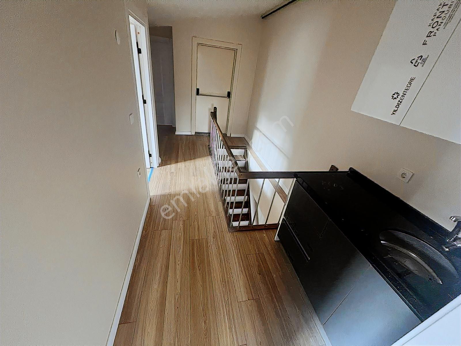 Sancaktepe Mevlana Mahallesi'nde 5+1 Dubleks Daire - Görsel 7