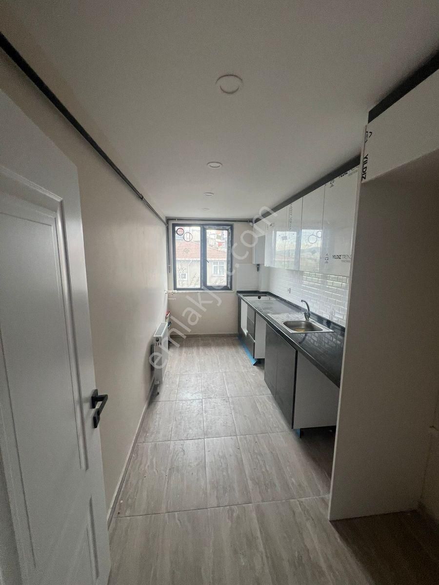 Sancaktepe Mevlana Mahallesi'nde 5+1 Dubleks Daire - Görsel 3