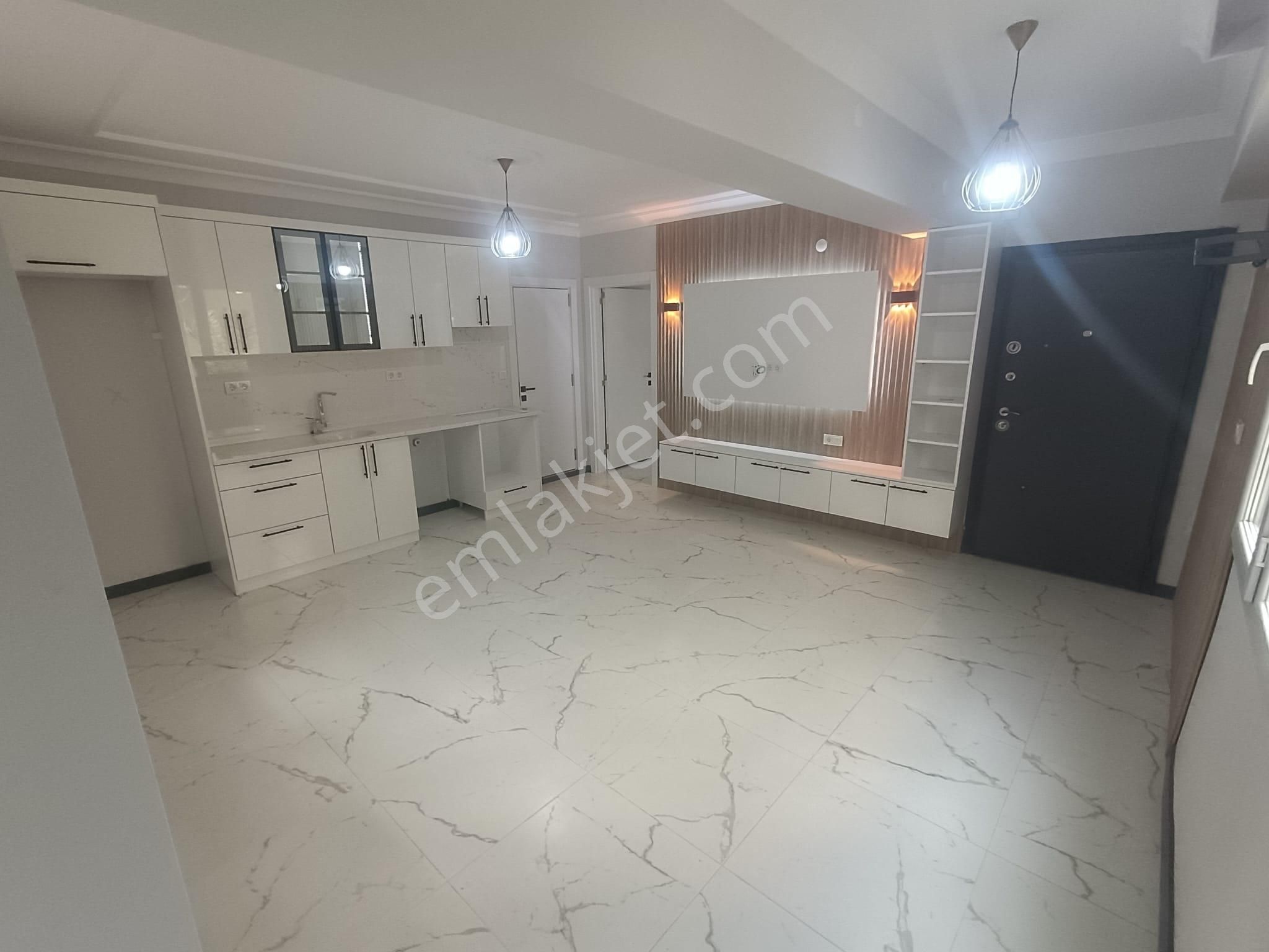 Efeler’de Villa Tadında! Bahçeli & Müstakil Girişli Lüks 1+1