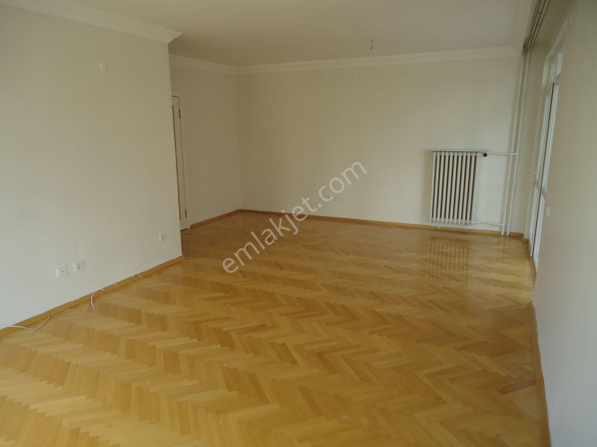 Çankaya Fidanlık Mahallesi Valilik Yakını 3+1 Full Yapılı Muhteşem Daire - Görsel 3