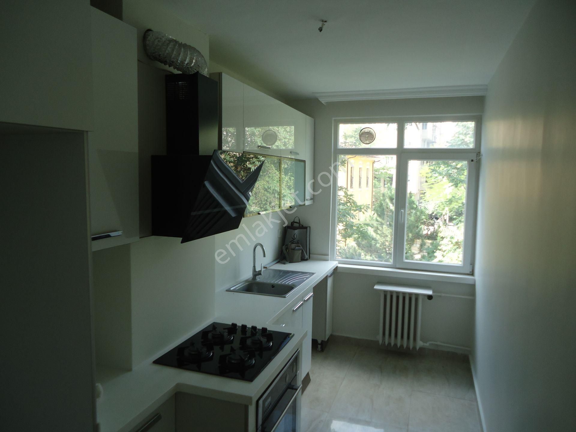 Çankaya Fidanlık Mahallesi Valilik Yakını 3+1 Full Yapılı Muhteşem Daire - Görsel 12