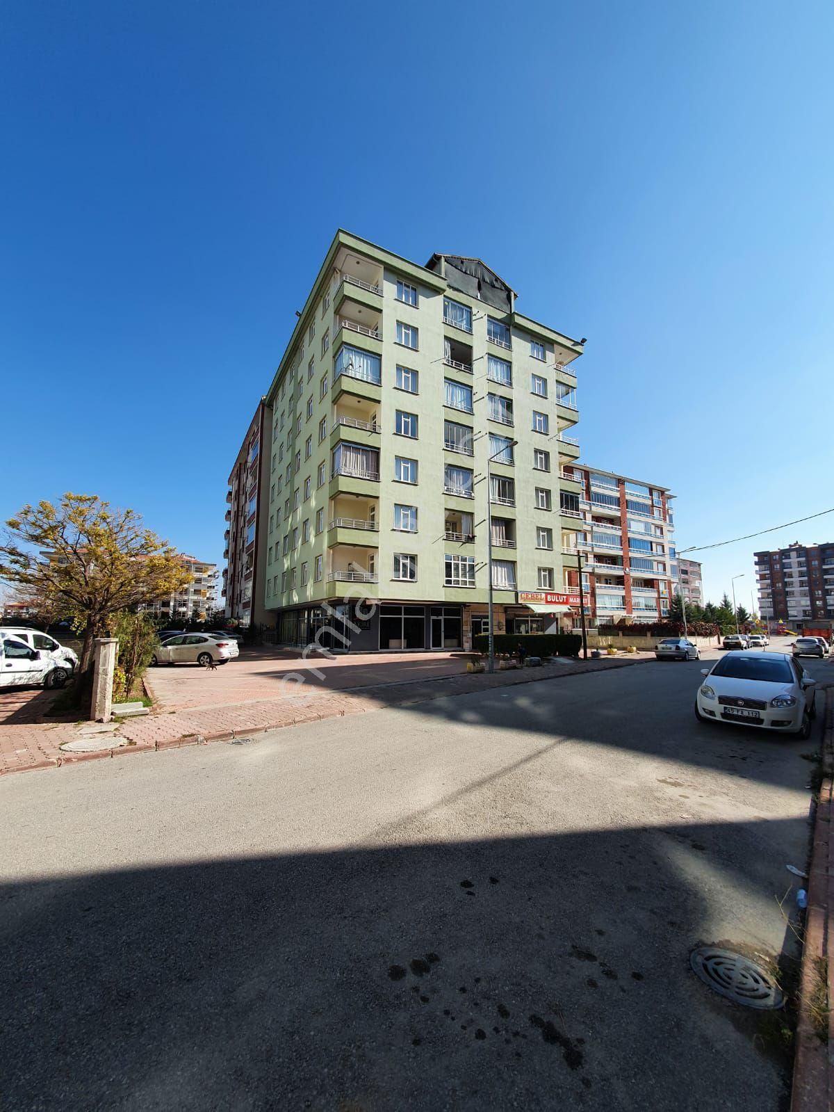 Emin Gyo Güvencesiyle Fevziçakmak Mahalles'inde 3+1 Satılık Daire