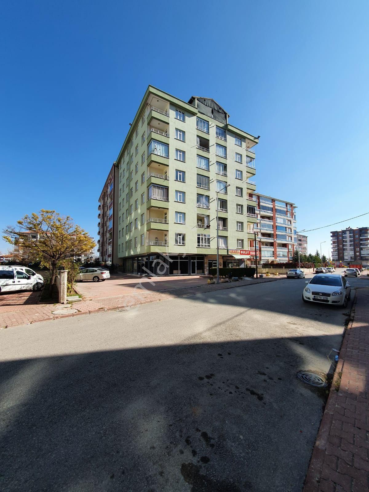 Emin Gyo Güvencesiyle Fevziçakmak Mahalles'inde 3+1 Satılık Daire - Görsel 2