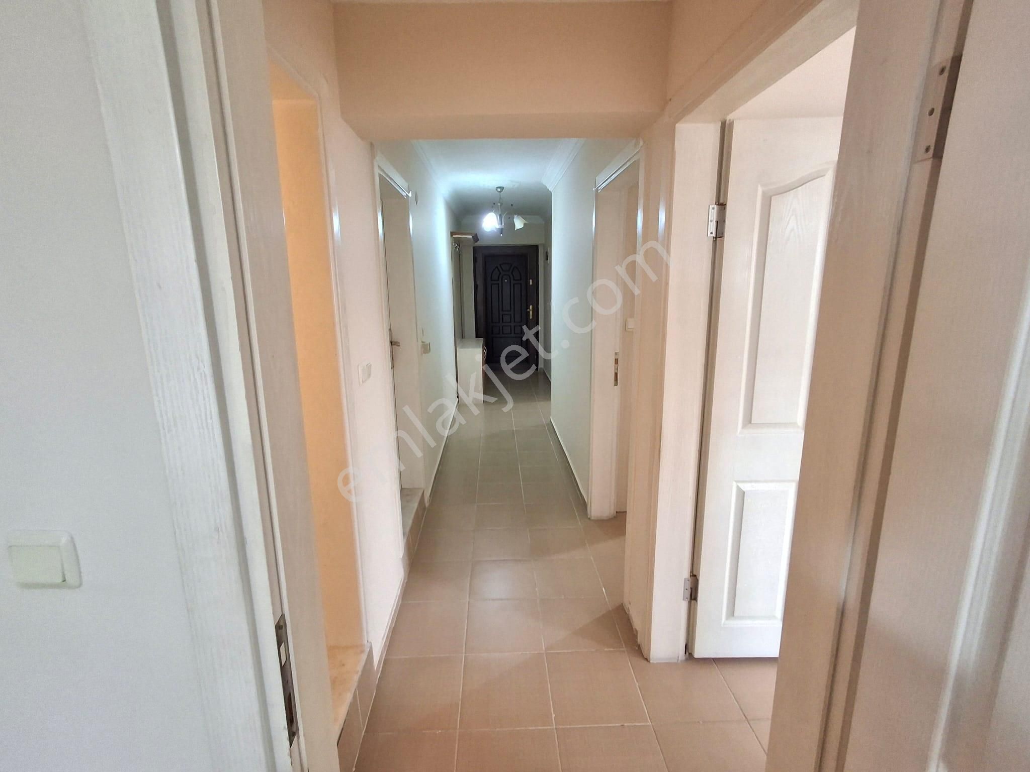 Didim Merkezde Satılık 2+1 Ayrı Mutfak Arakat-ön Cephe Geniş Daire - Görsel 19