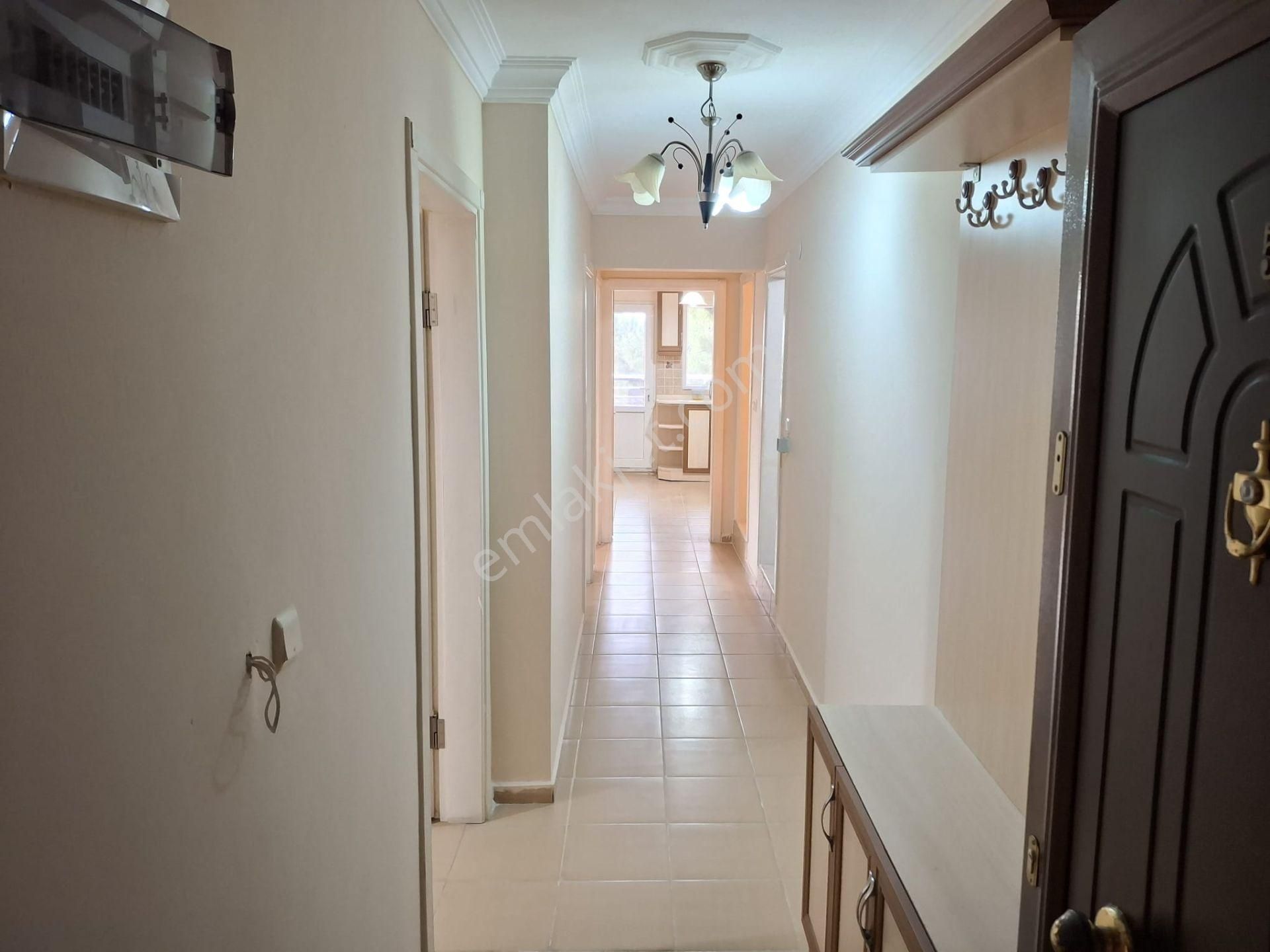 Didim Merkezde Satılık 2+1 Ayrı Mutfak Arakat-ön Cephe Geniş Daire - Görsel 25