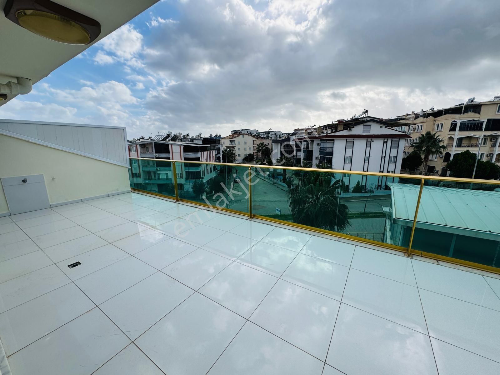 Didim Altınkum Plajına 800mt Havuzlu Sitede Asansörlü Dublex - Görsel 5