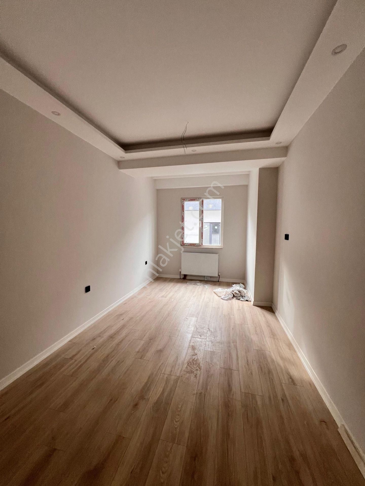 Kaçmaz'dan Altıntepe'de Cadde Üzeri Prestijli Yapı'da Geniş Teraslı 3 +1 Dubleks Daire - Görsel 24