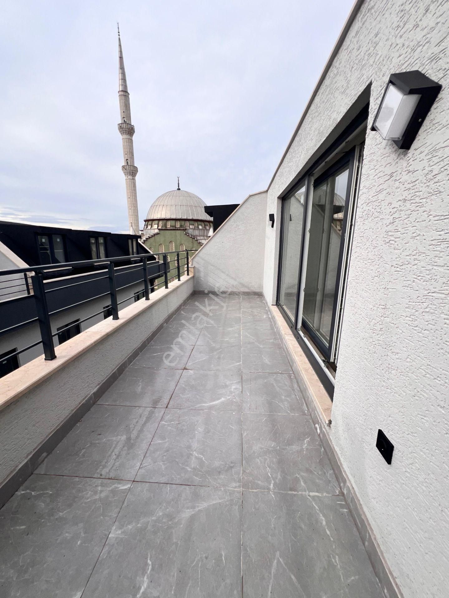 Kaçmaz'dan Altıntepe'de Cadde Üzeri Prestijli Yapı'da Geniş Teraslı 3 +1 Dubleks Daire - Görsel 35