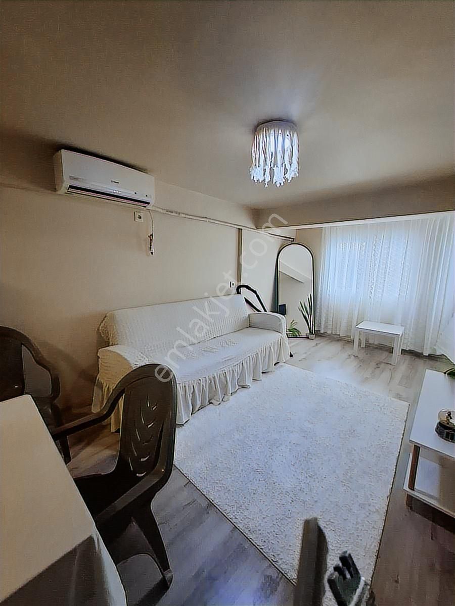 Bornova İnönü Mah Kiralık Ful Eşyalı Daire - Görsel 3